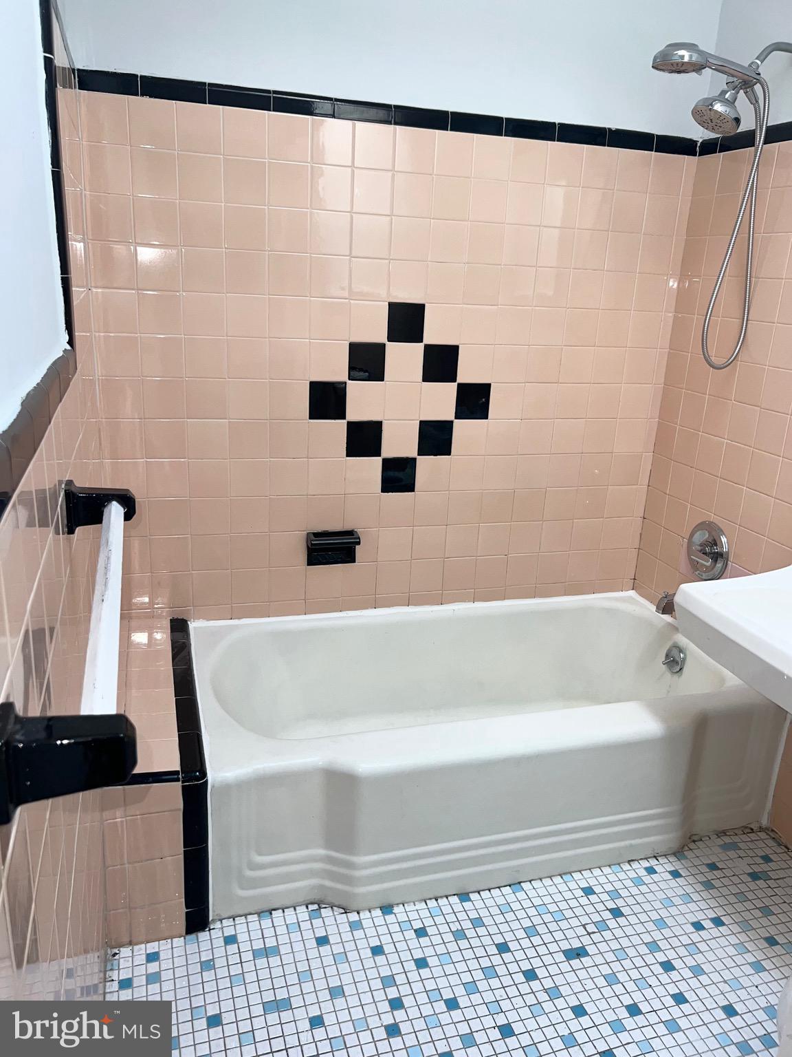 TACONY - Residential