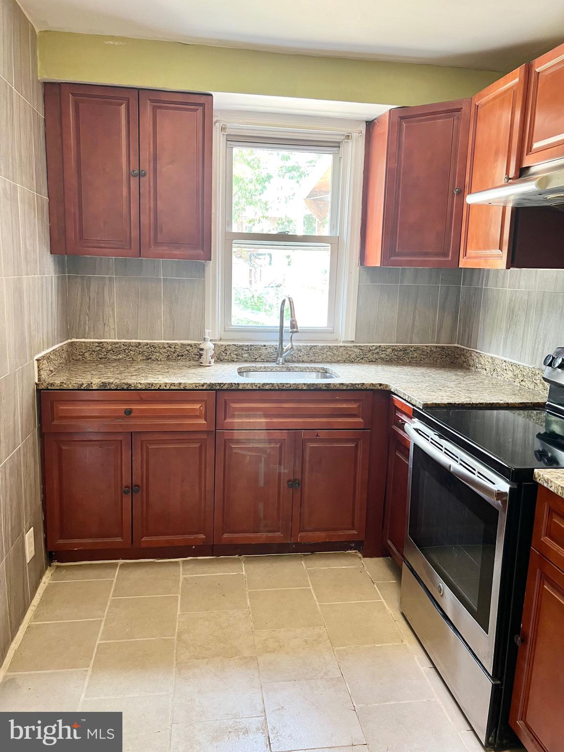 TACONY - Residential