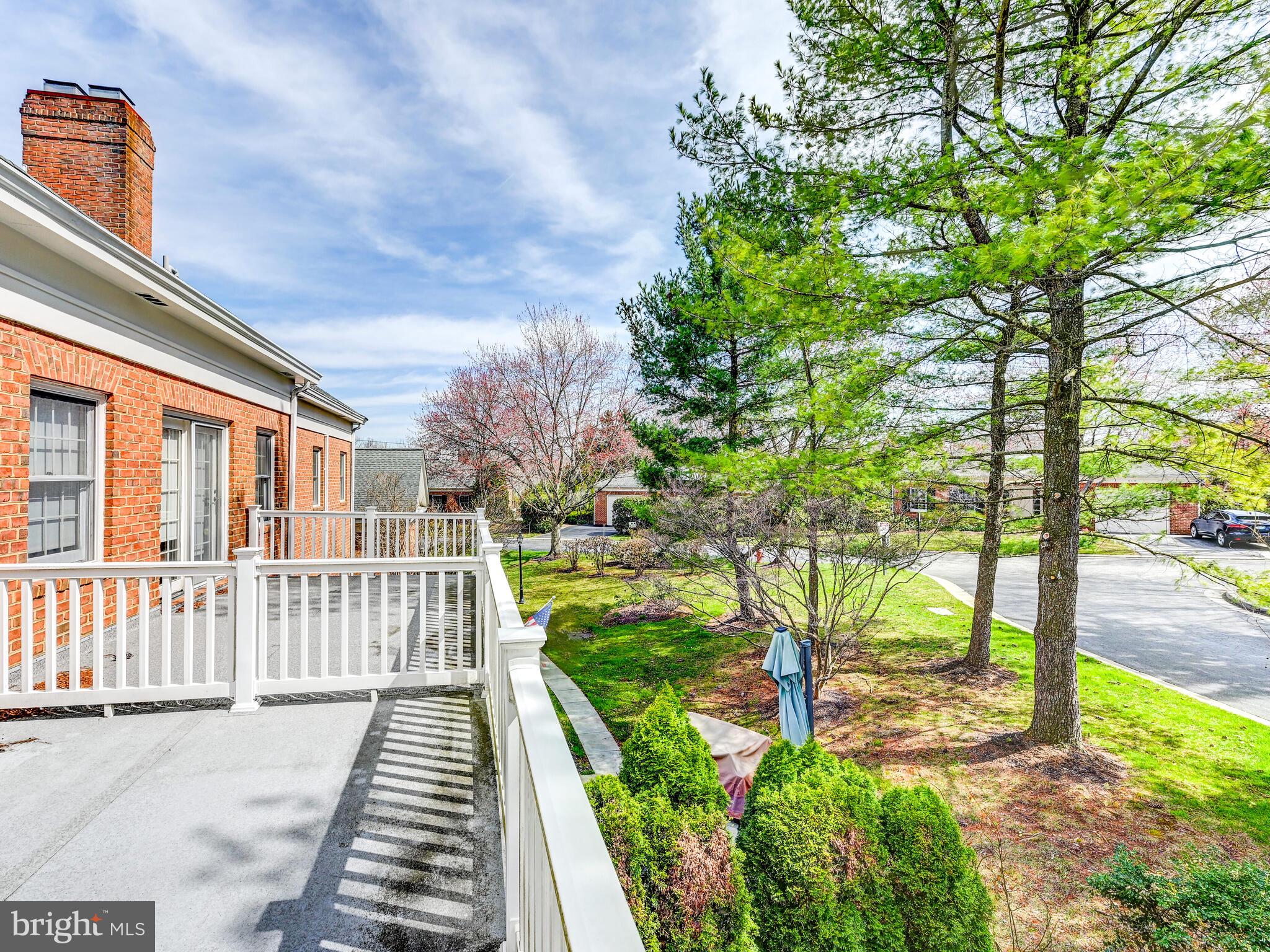 BRIGHTWOOD - Residential