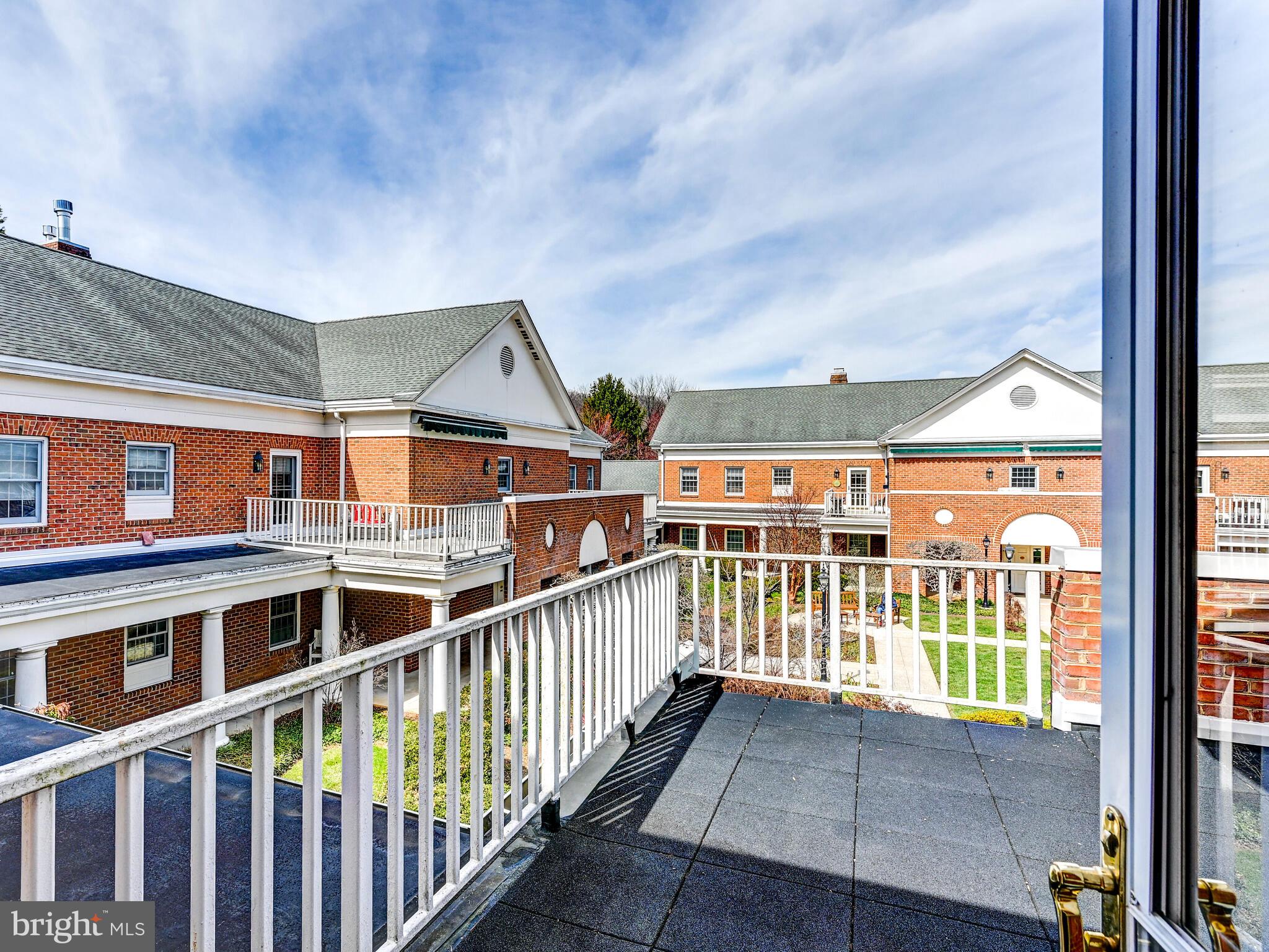 BRIGHTWOOD - Residential