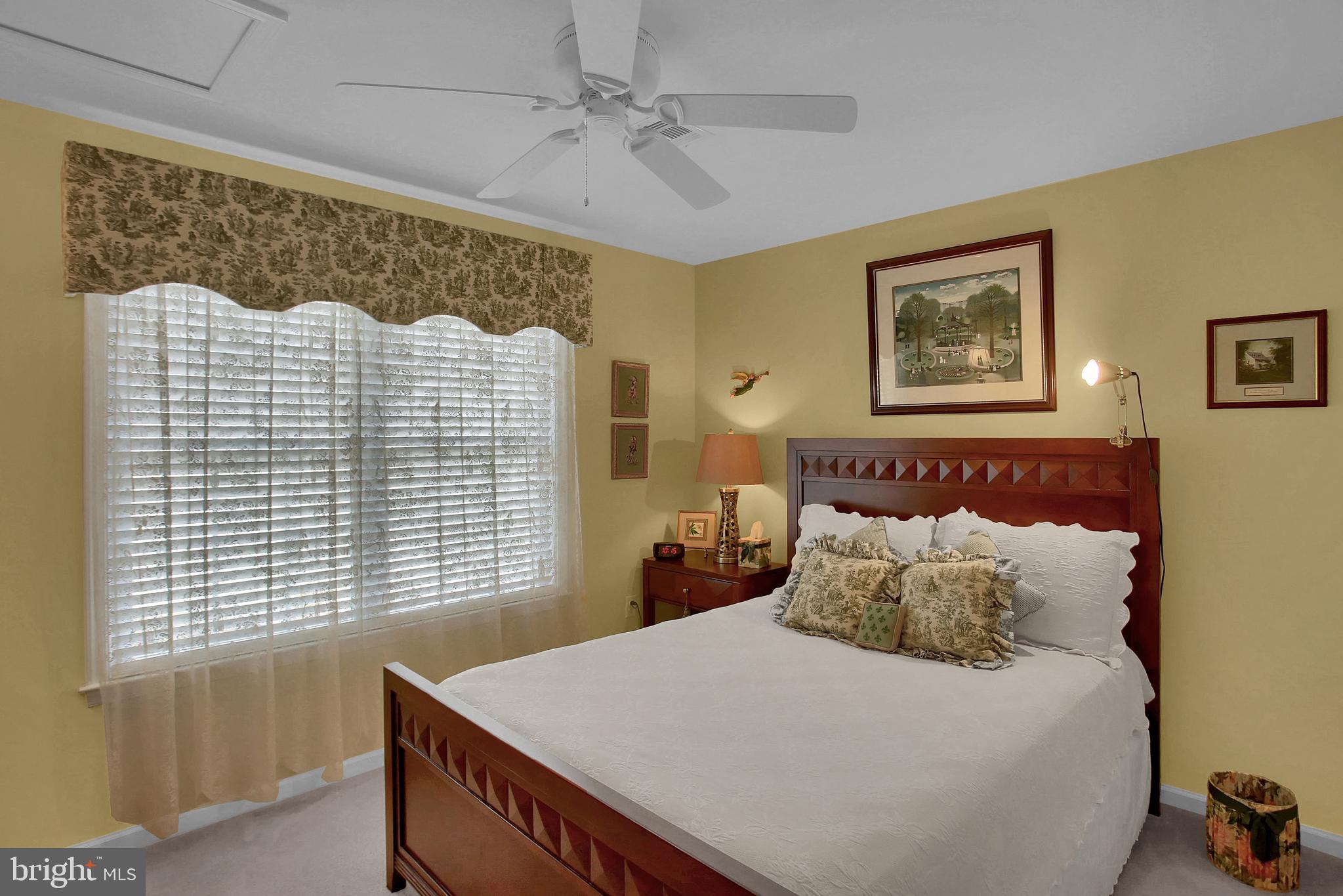 TRADITIONS OF AMERICA - Residential