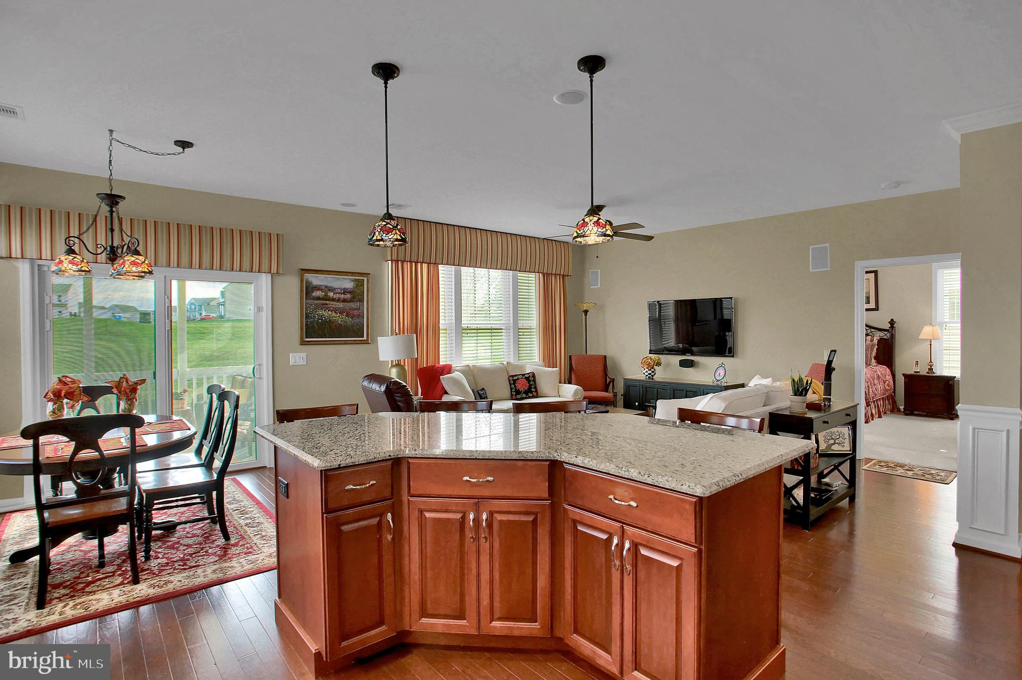 TRADITIONS OF AMERICA - Residential