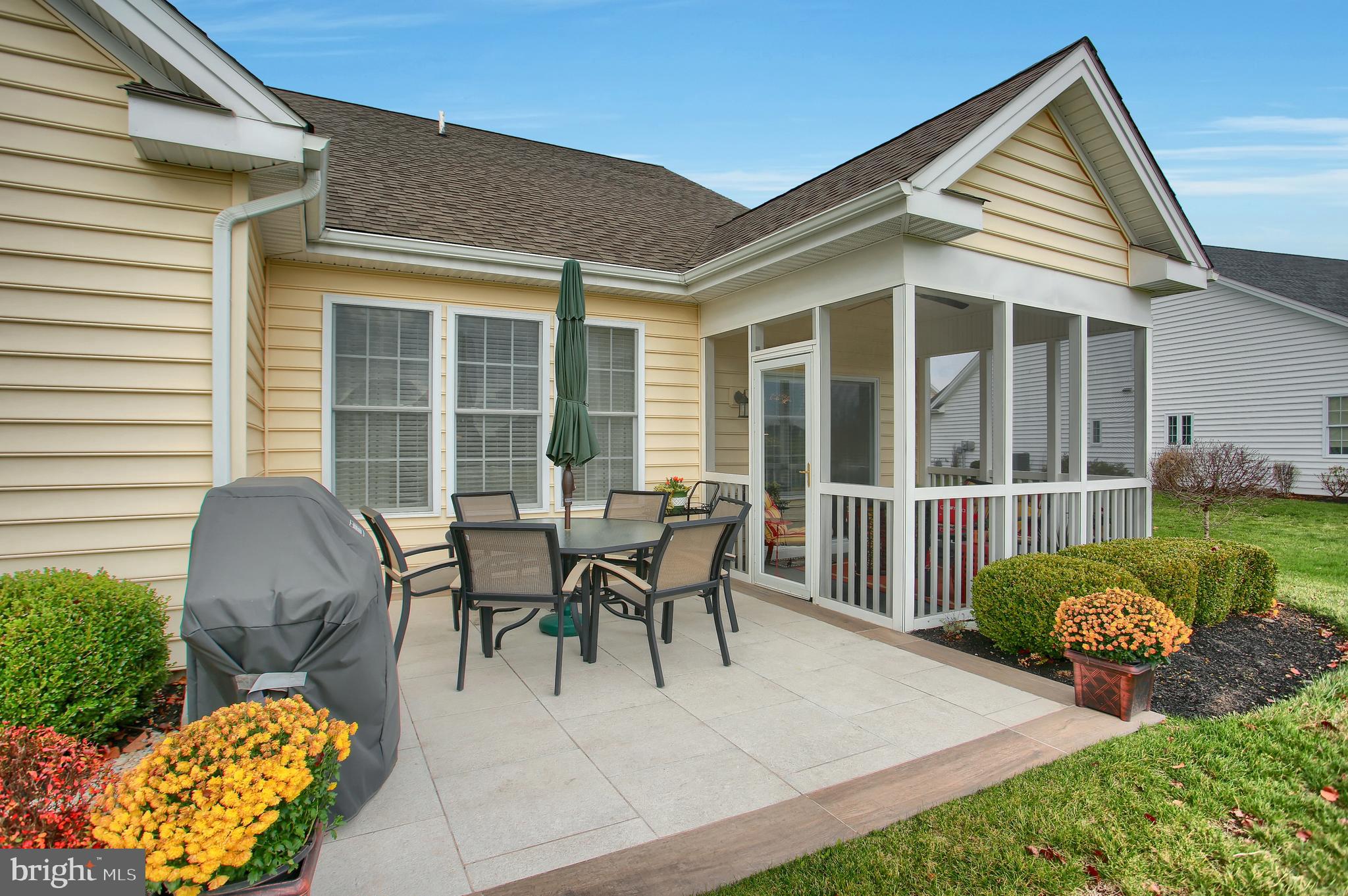 TRADITIONS OF AMERICA - Residential