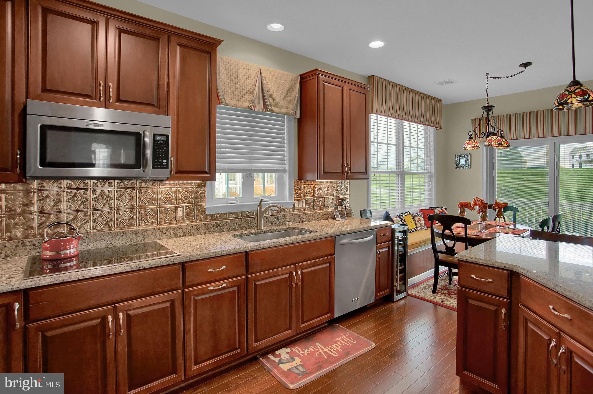 TRADITIONS OF AMERICA - Residential