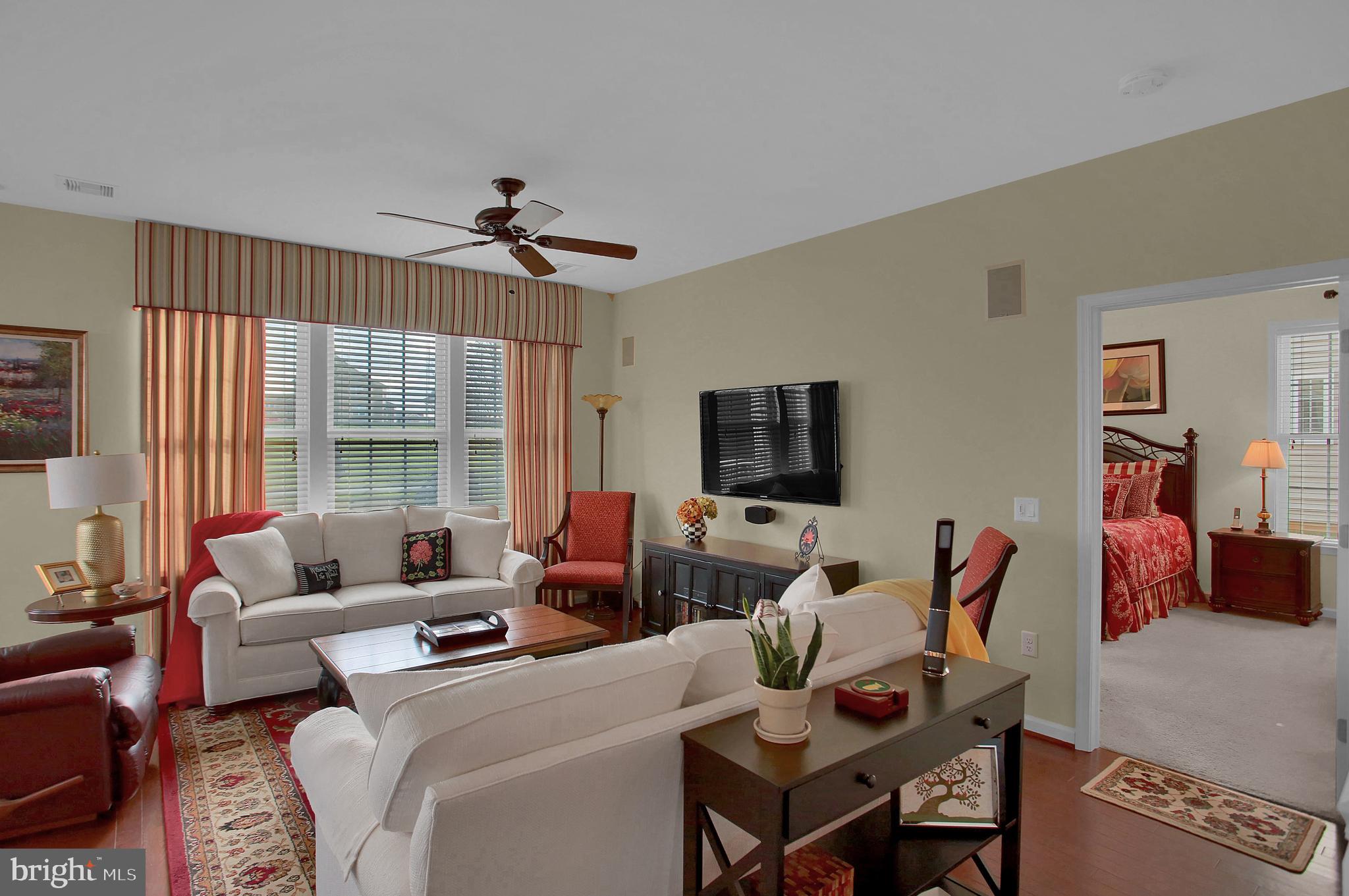 TRADITIONS OF AMERICA - Residential