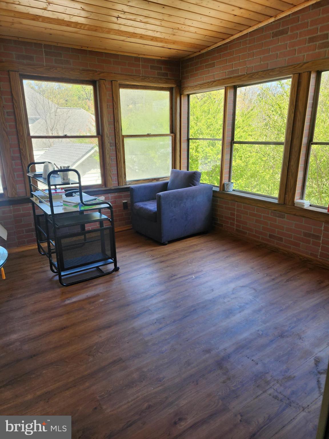 ROSELAND - Residential