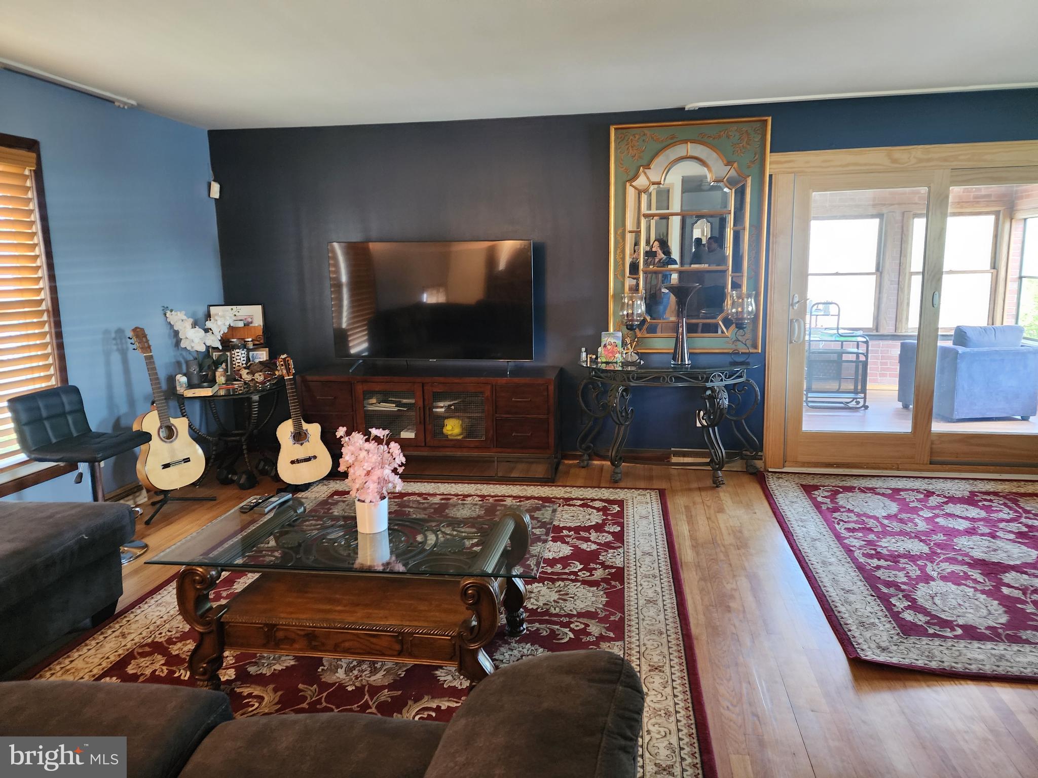 ROSELAND - Residential