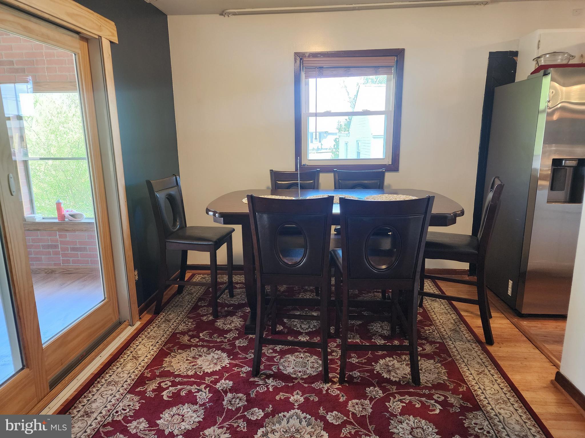 ROSELAND - Residential