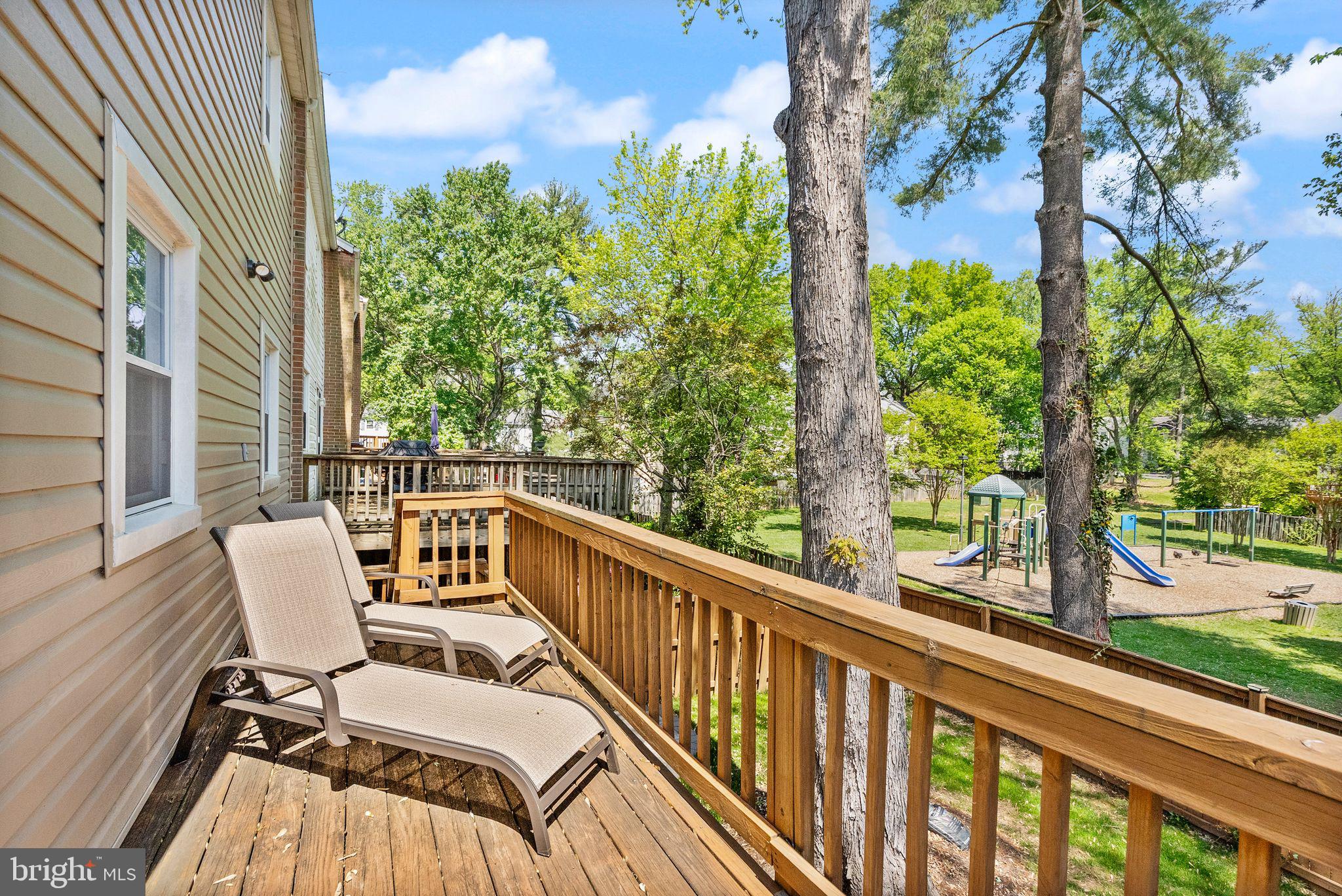 LAKE BRADDOCK - Residential