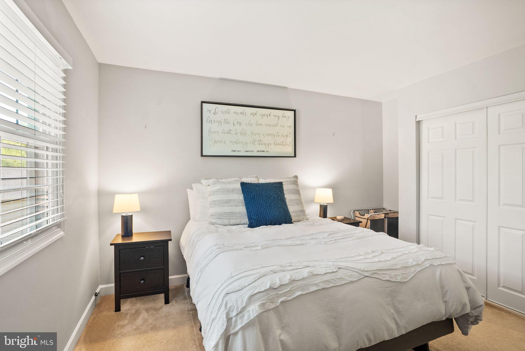 LAKE BRADDOCK - Residential