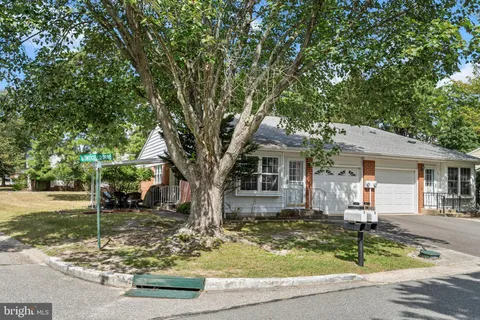 16-A Monticello Drive, Manchester Township, NJ MLS: NJOC2036936