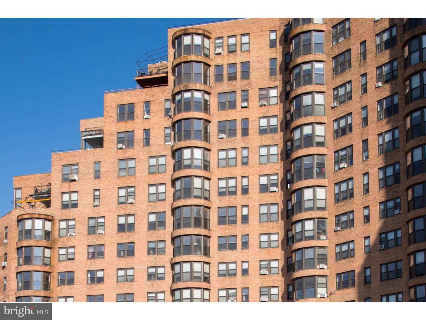 ART MUSEUM AREA - Residential Lease