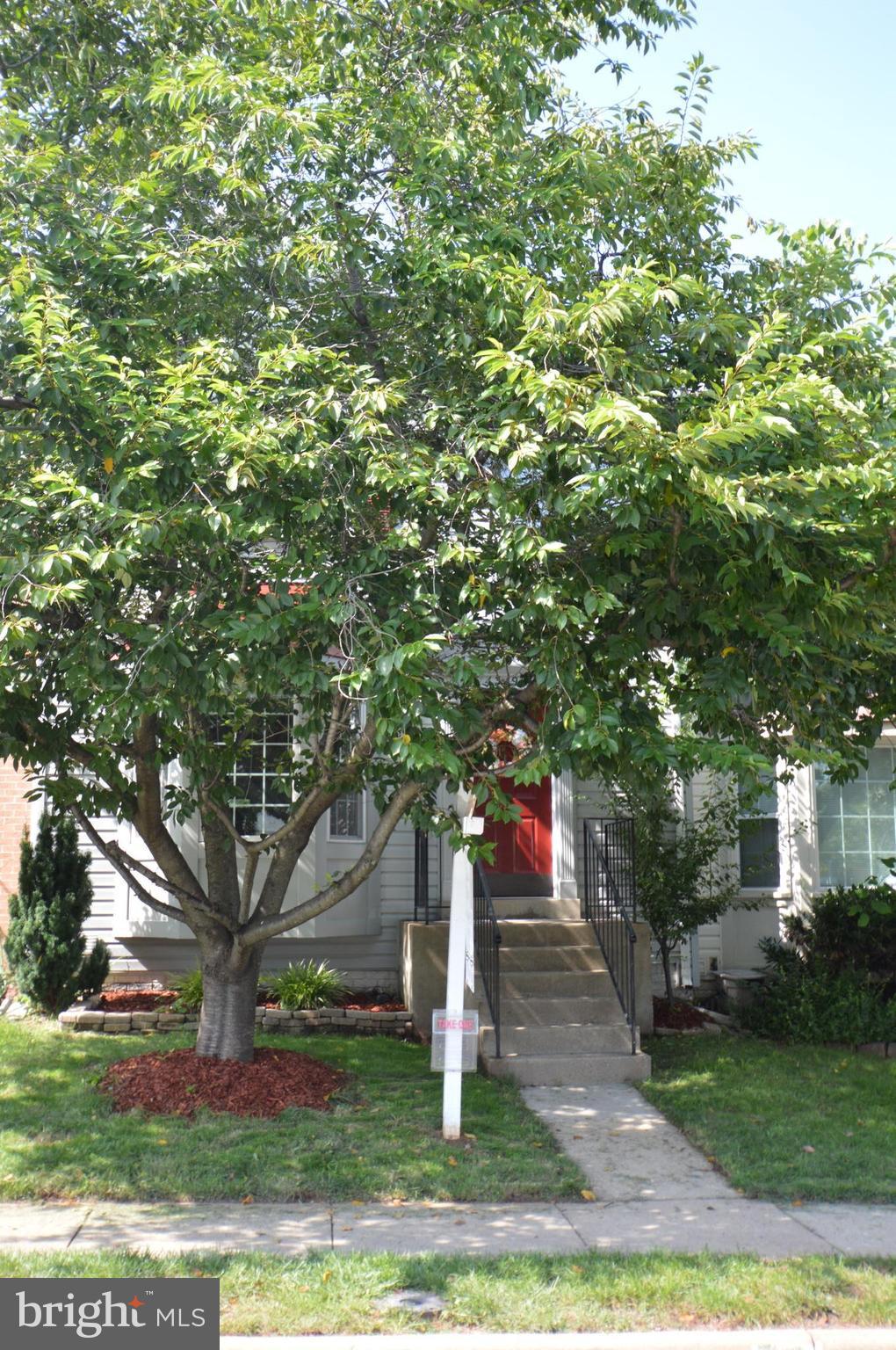 ASHBURN FARM - Residential