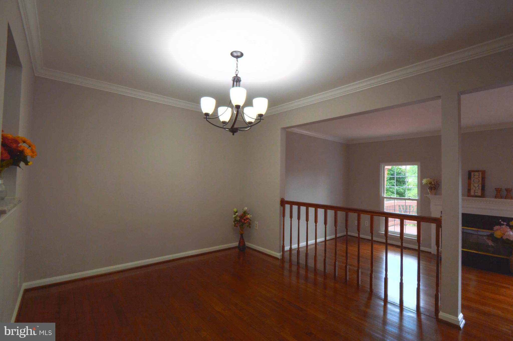 ASHBURN FARM - Residential