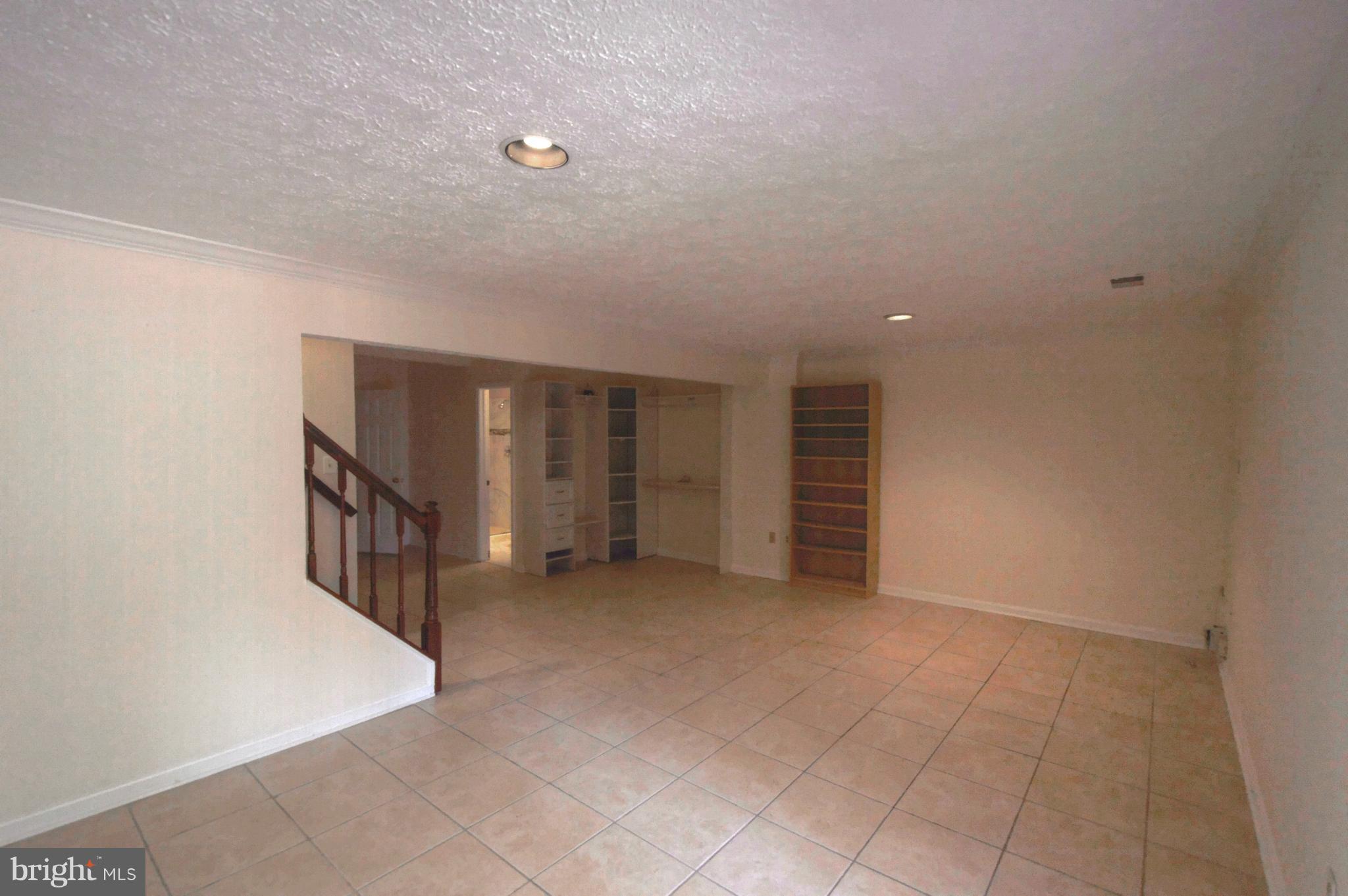 ASHBURN FARM - Residential