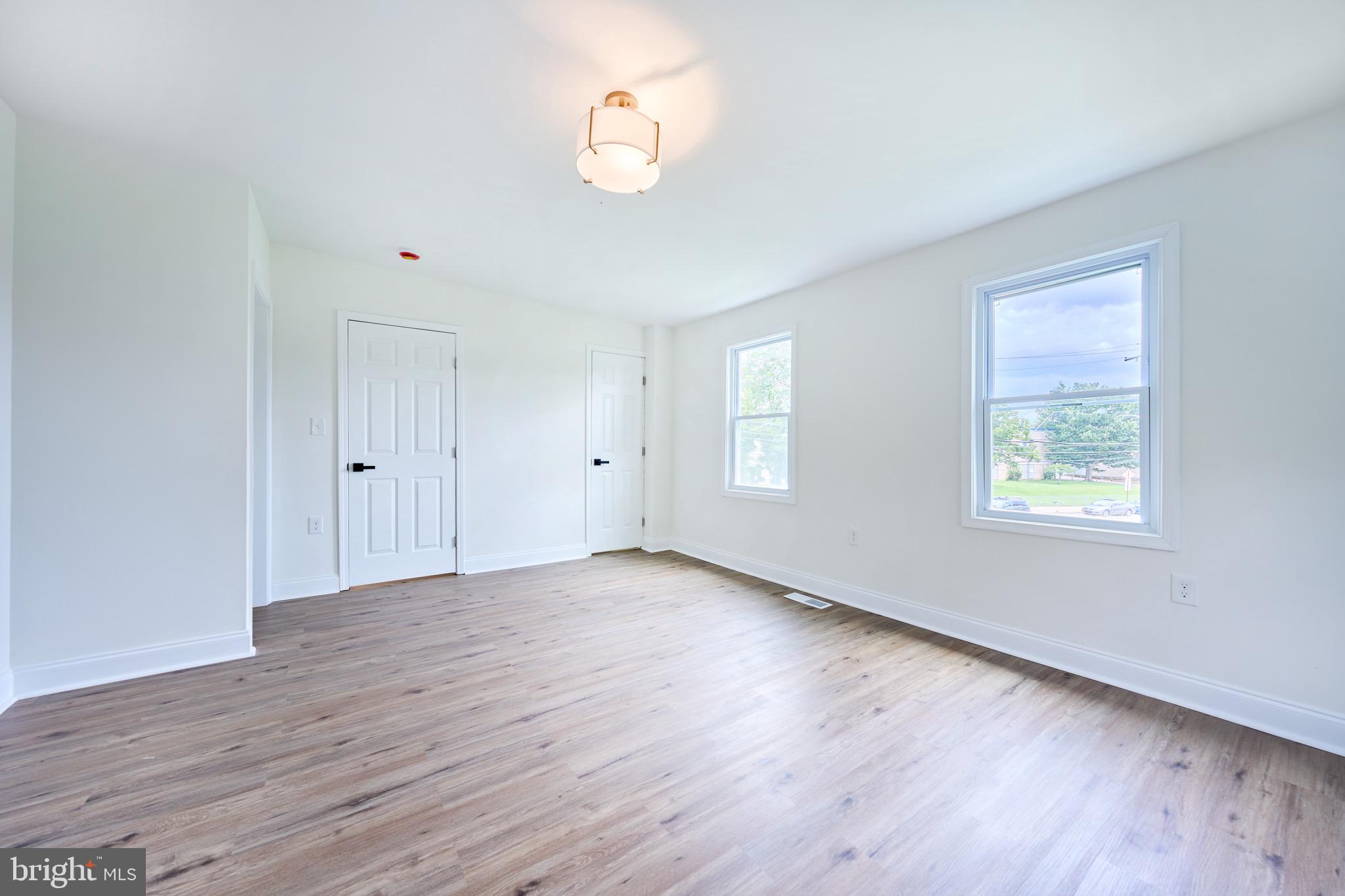 IRVINGTON - Residential