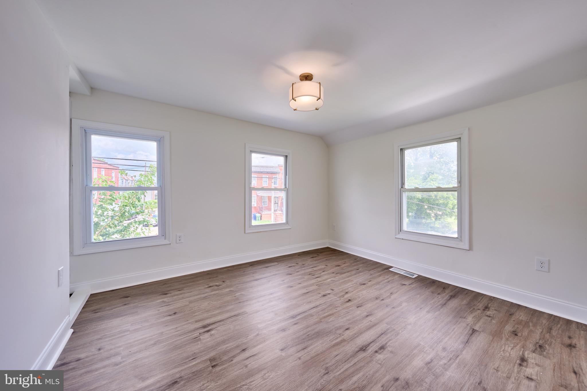 IRVINGTON - Residential