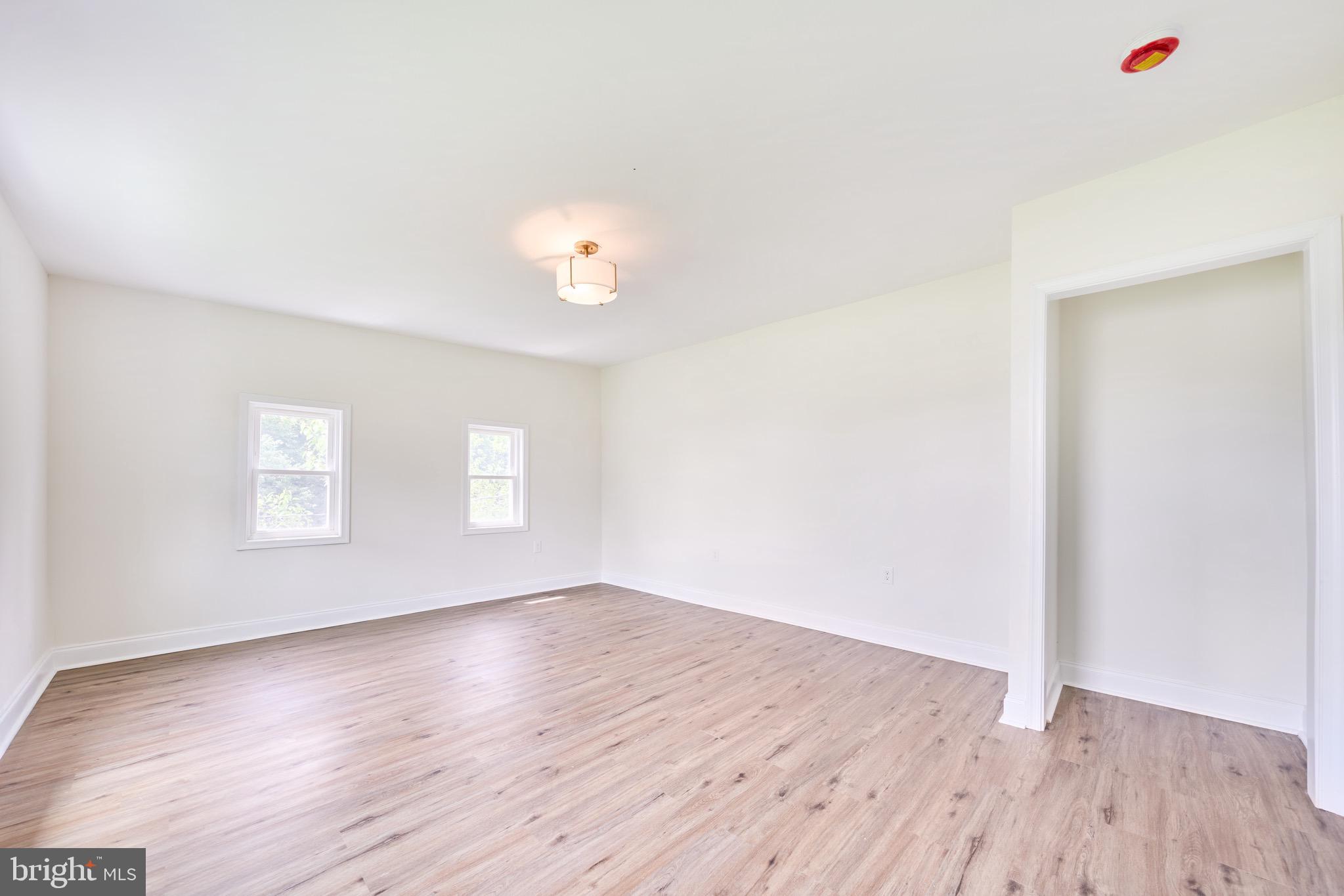 IRVINGTON - Residential