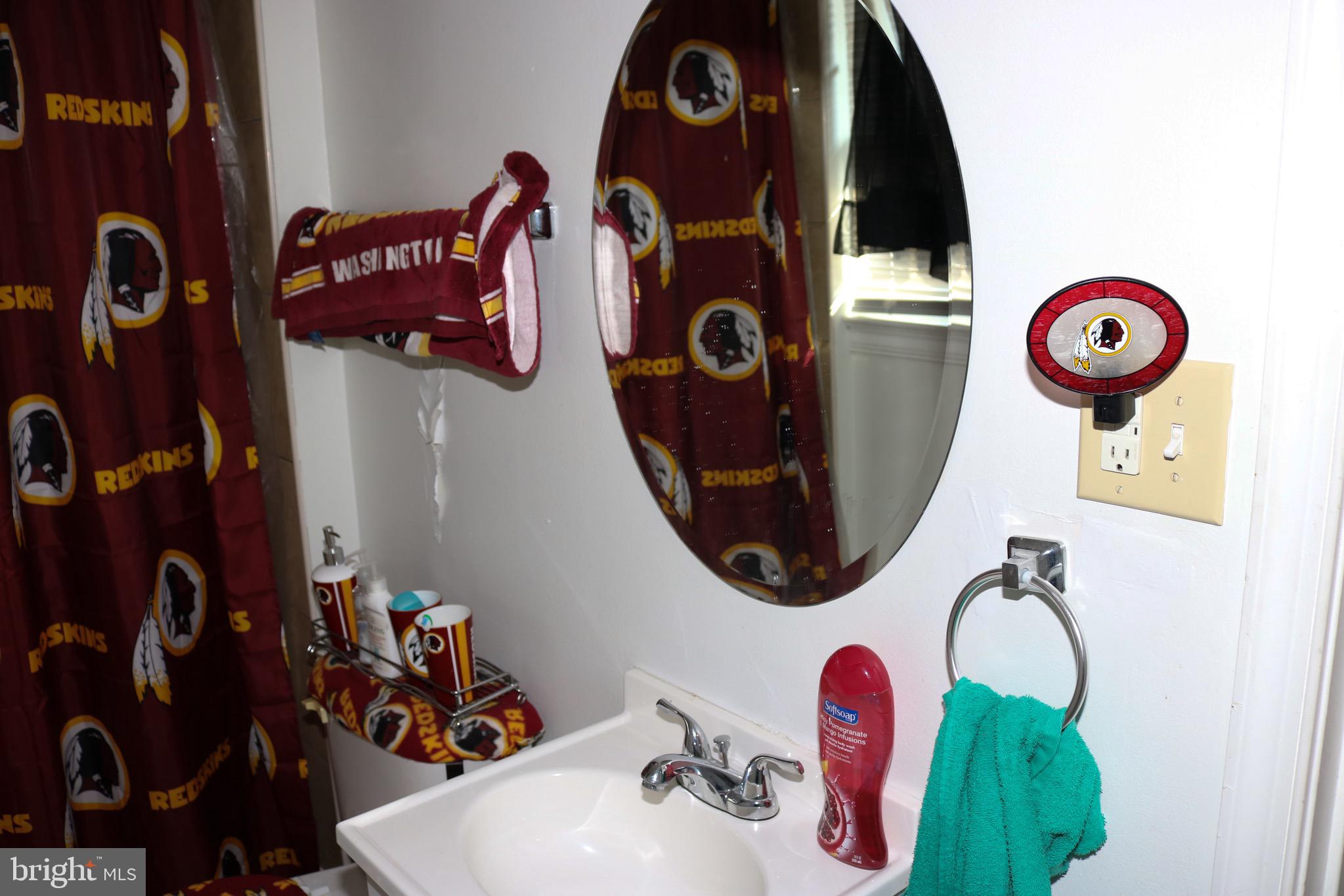 CLINTON - Residential