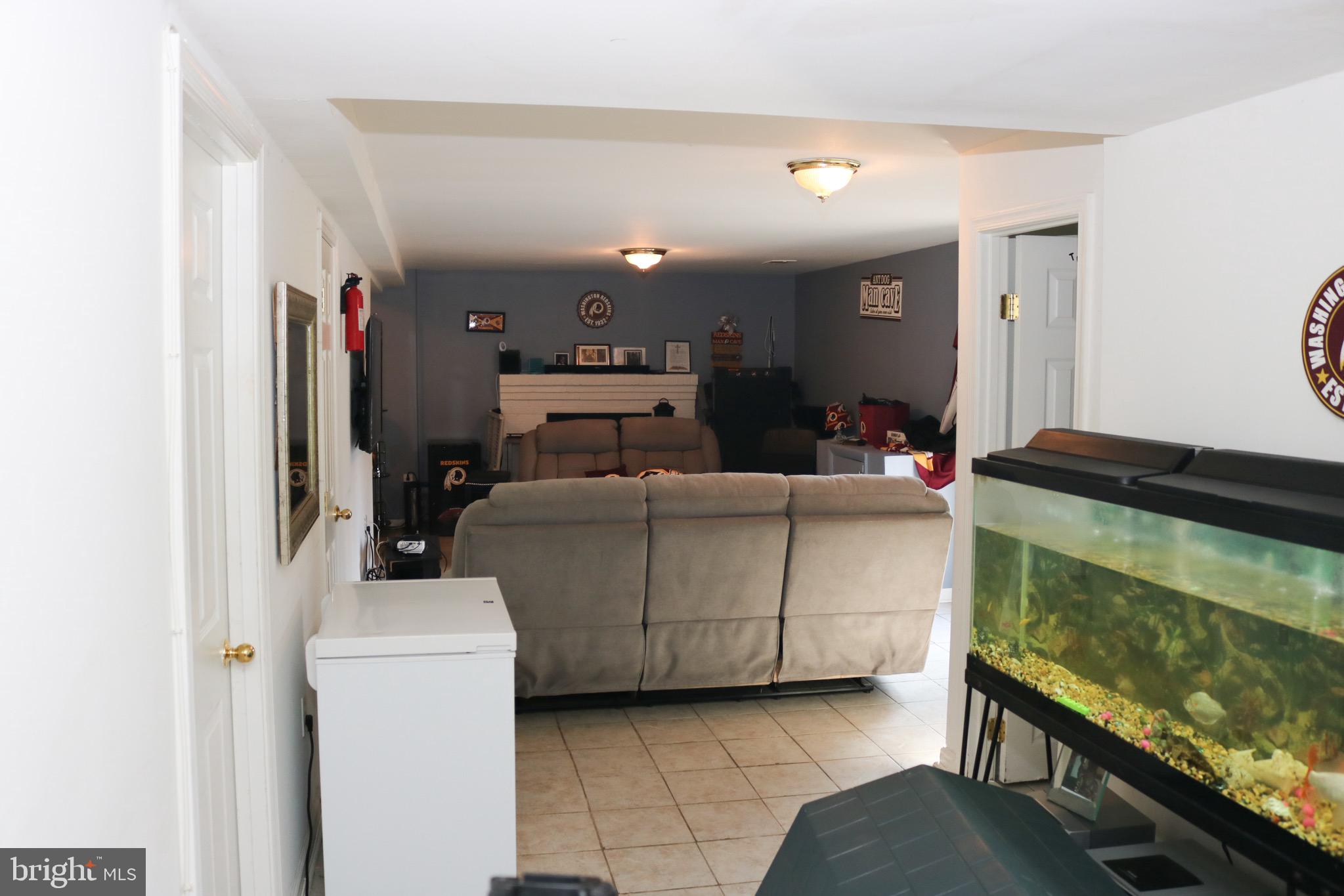 CLINTON - Residential