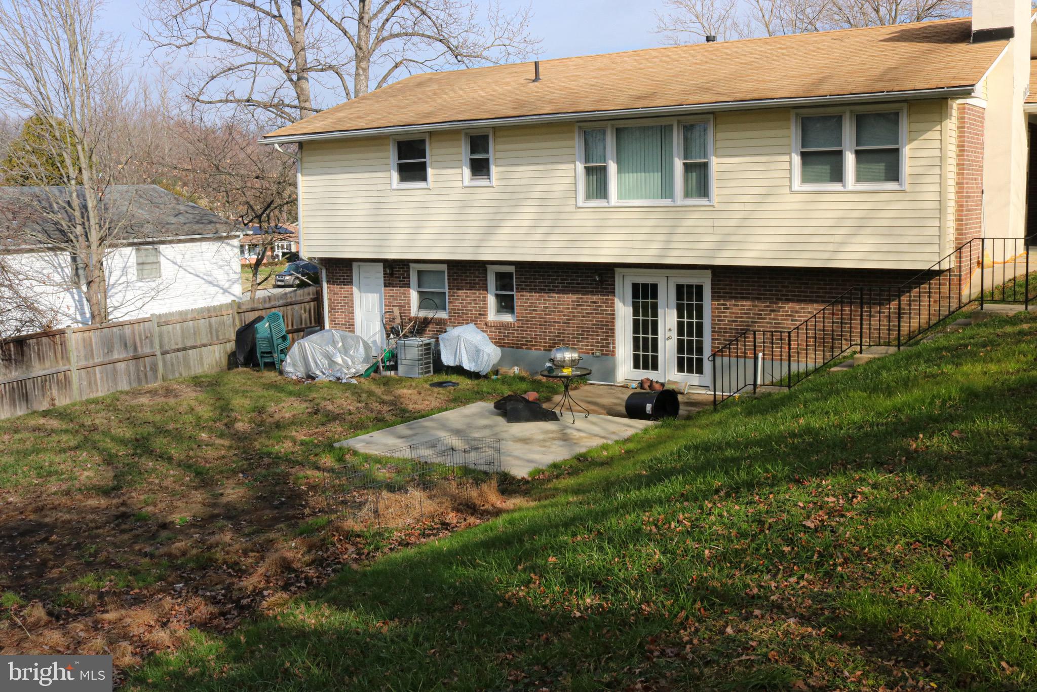 CLINTON - Residential