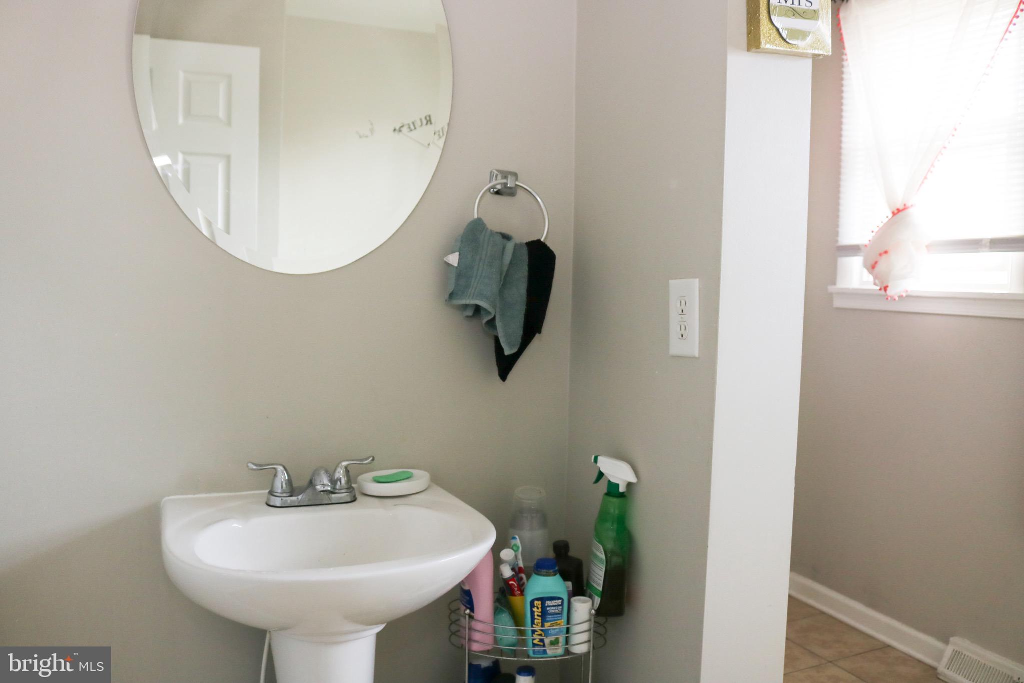 CLINTON - Residential