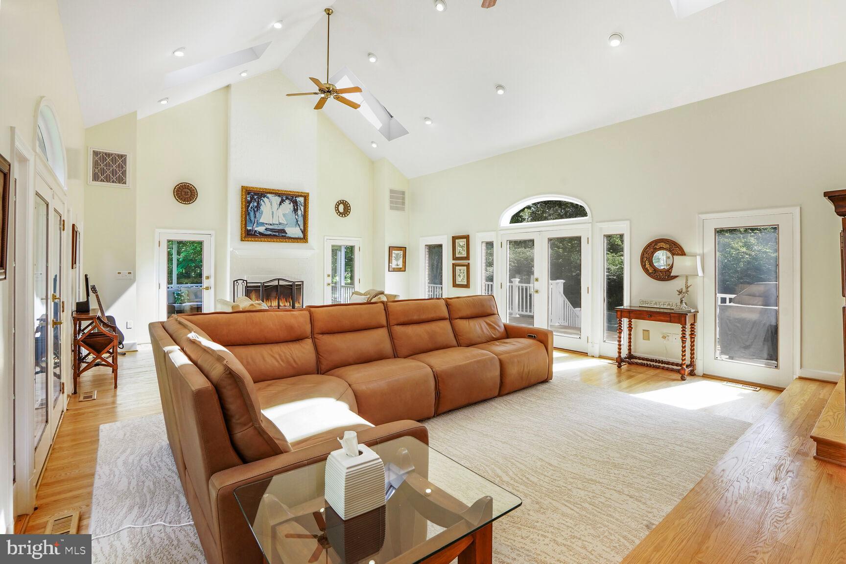 RICHLAND MEADOWS - Residential