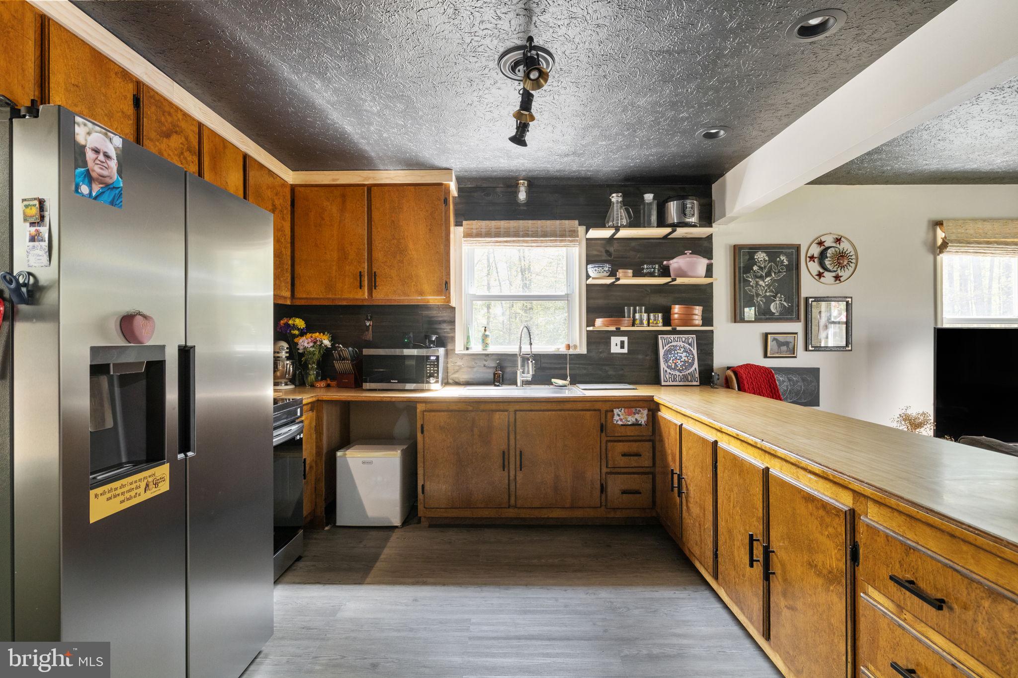 MILLERS TAVERN ESTATES - Residential