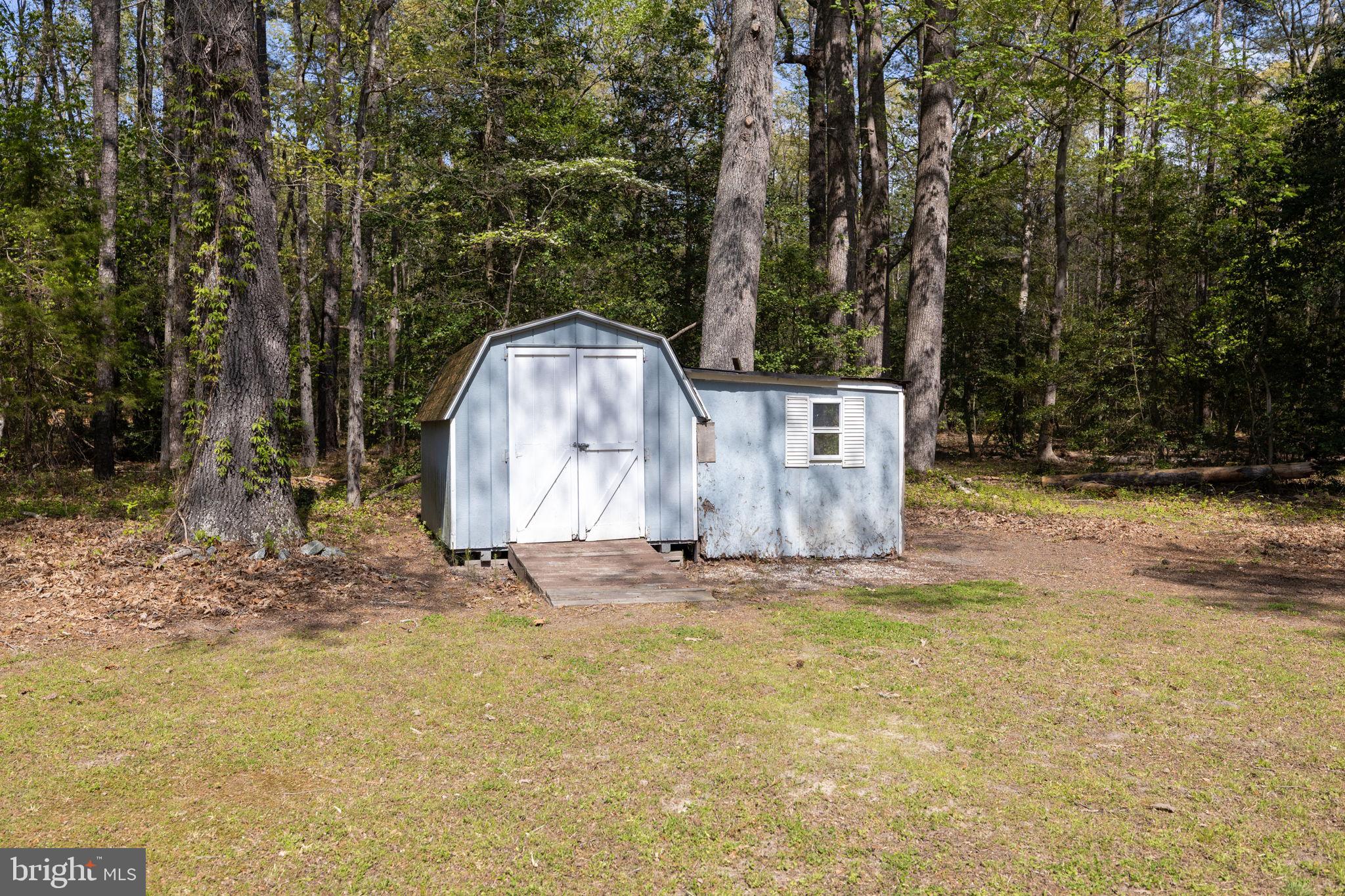 MILLERS TAVERN ESTATES - Residential