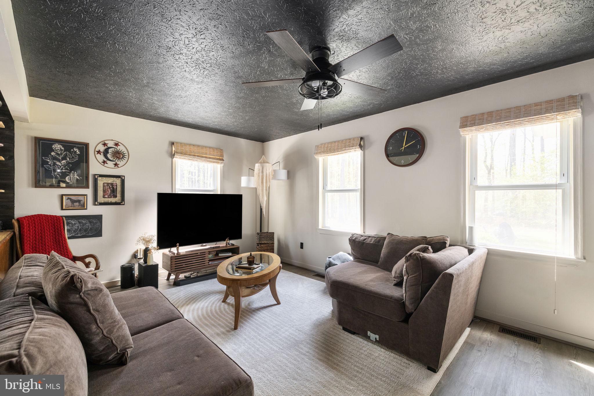 MILLERS TAVERN ESTATES - Residential