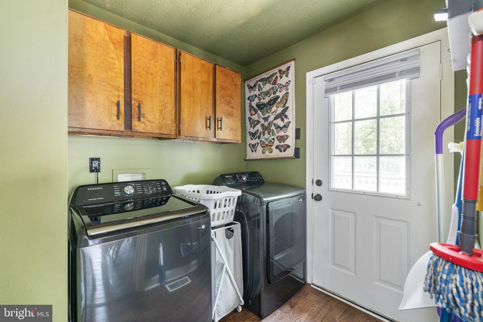 MILLERS TAVERN ESTATES - Residential