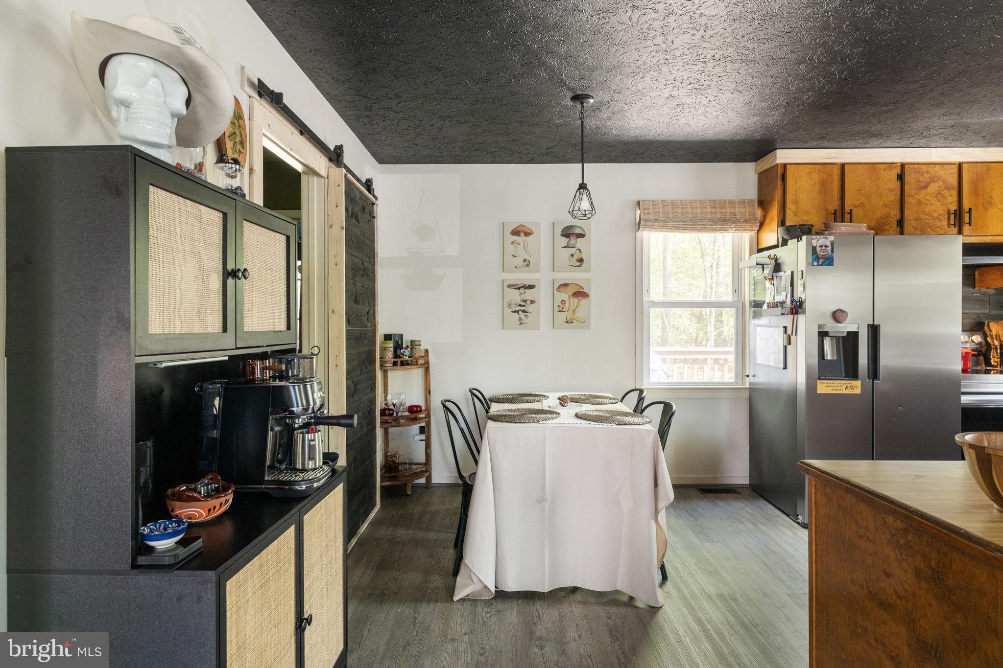 MILLERS TAVERN ESTATES - Residential