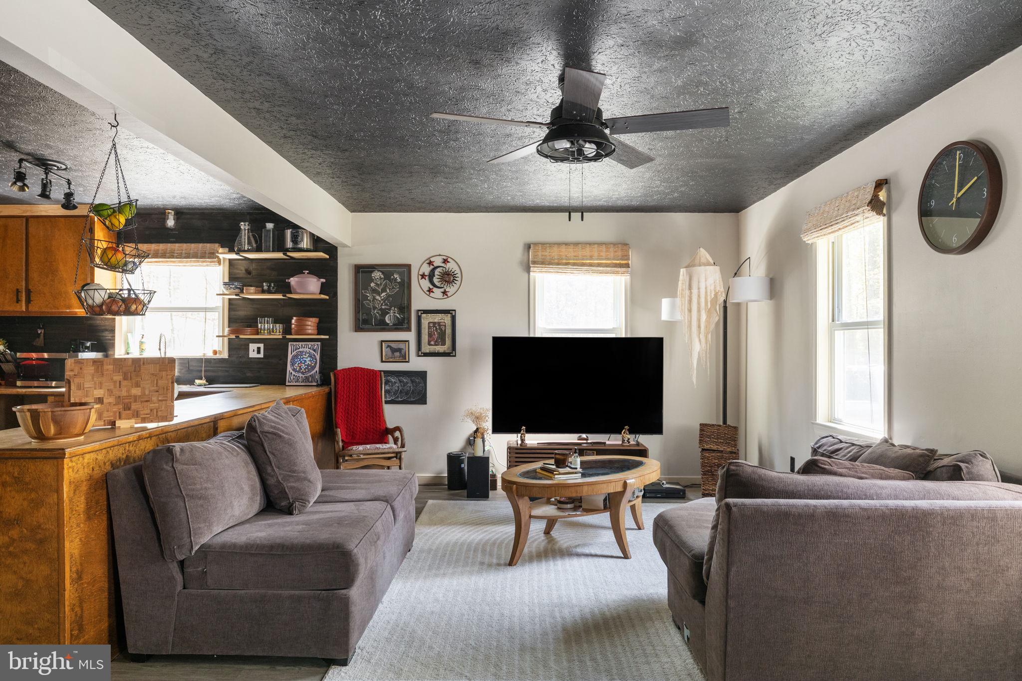 MILLERS TAVERN ESTATES - Residential