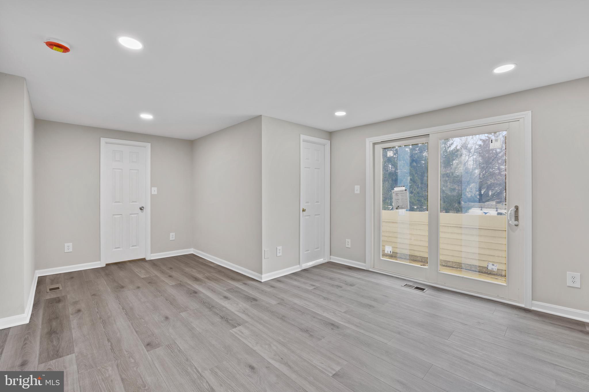 ROGERS FORGE - Residential