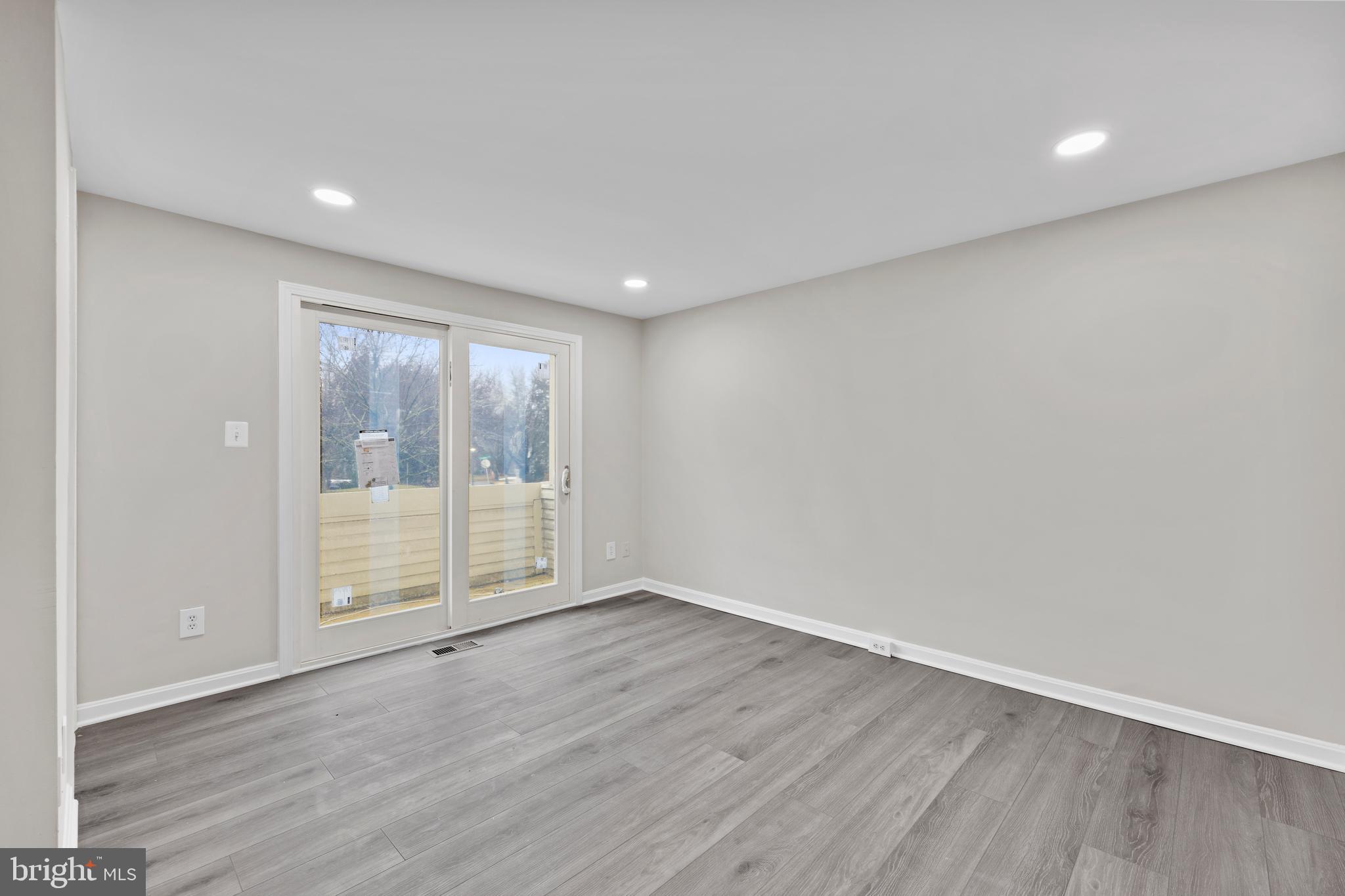 ROGERS FORGE - Residential