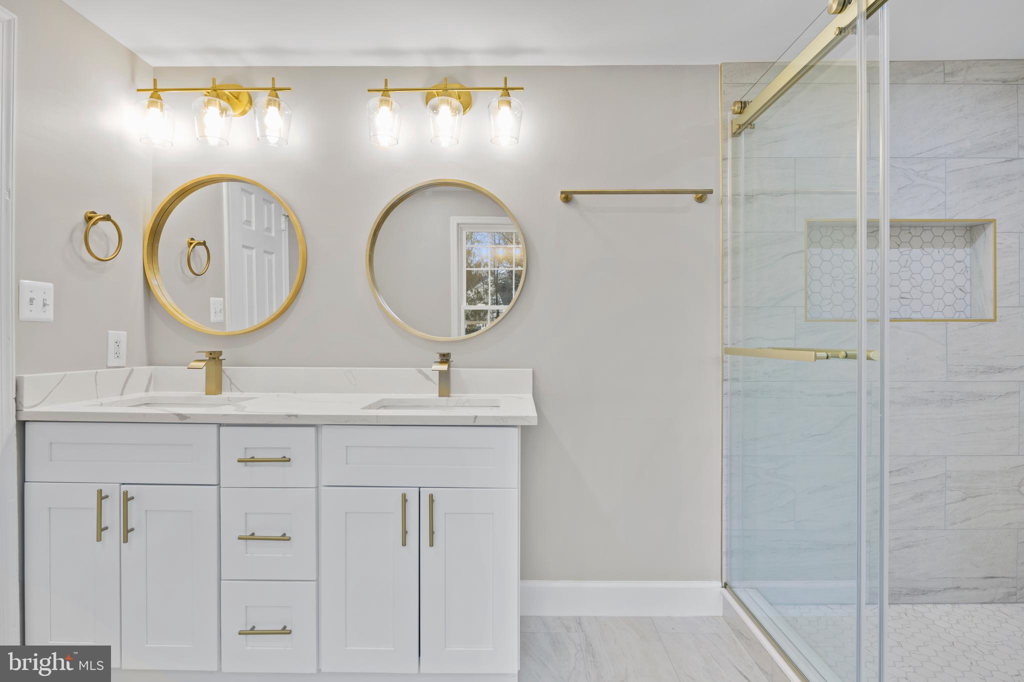 ROGERS FORGE - Residential
