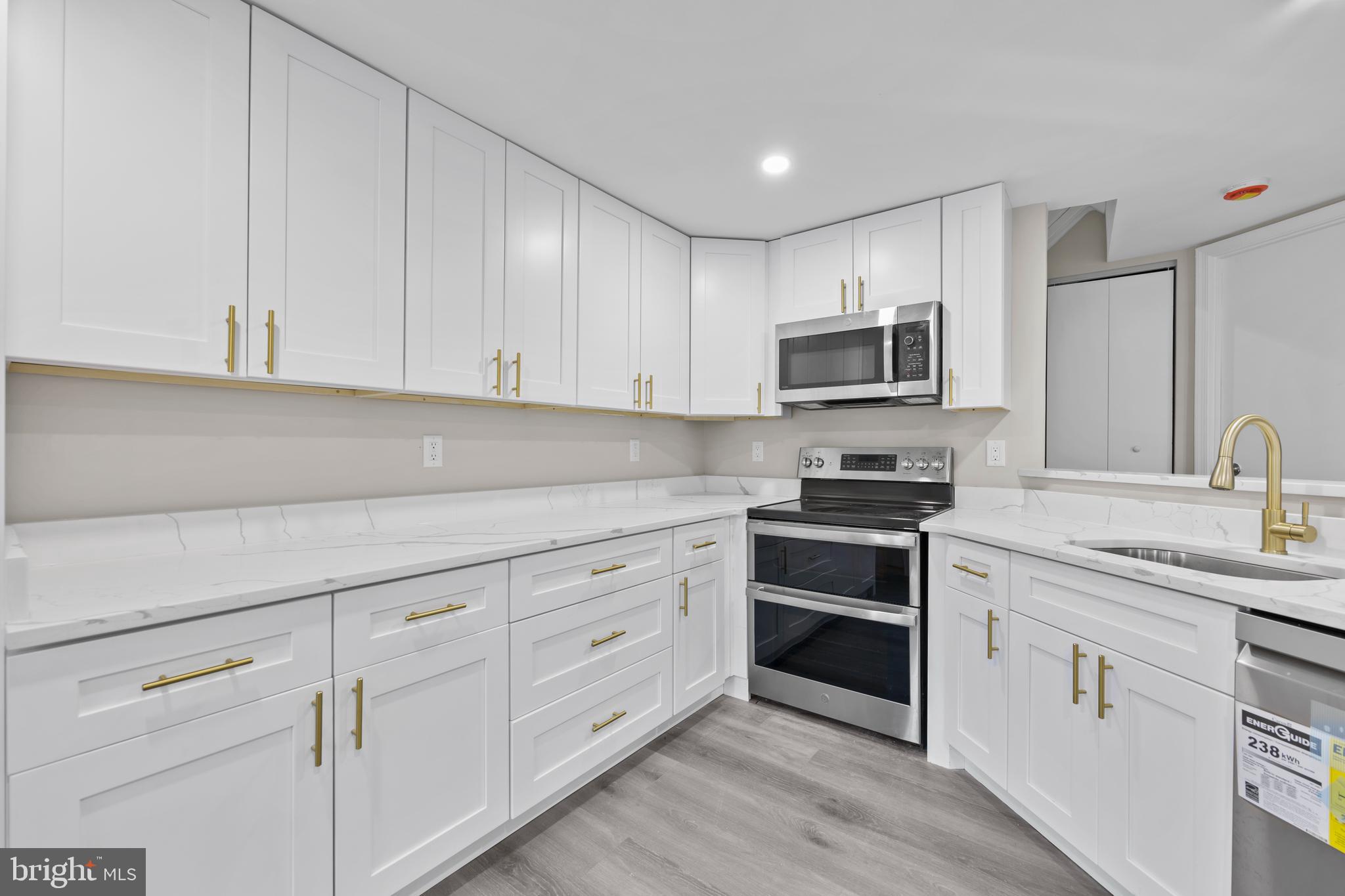 ROGERS FORGE - Residential