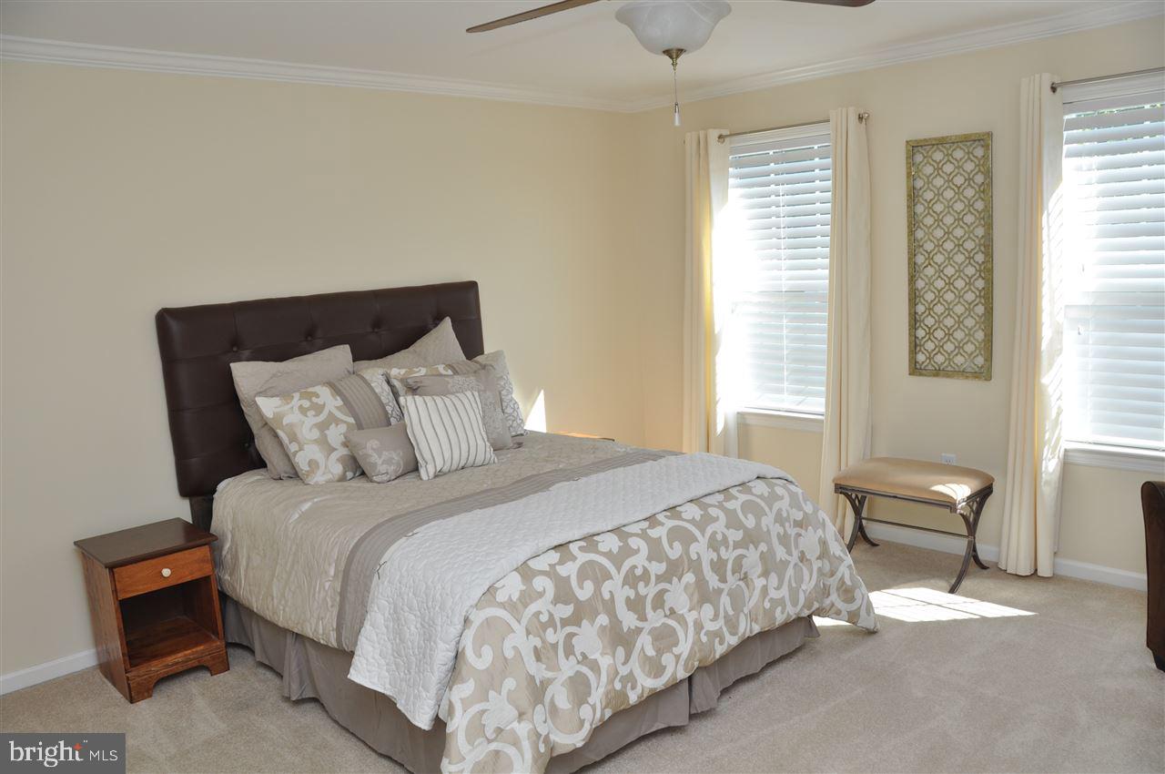 ALLYSON'S CROSSING - Residential