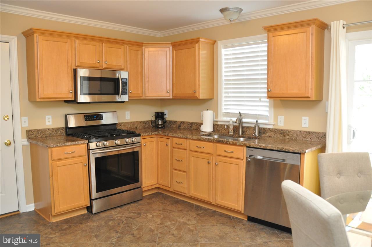 ALLYSON'S CROSSING - Residential