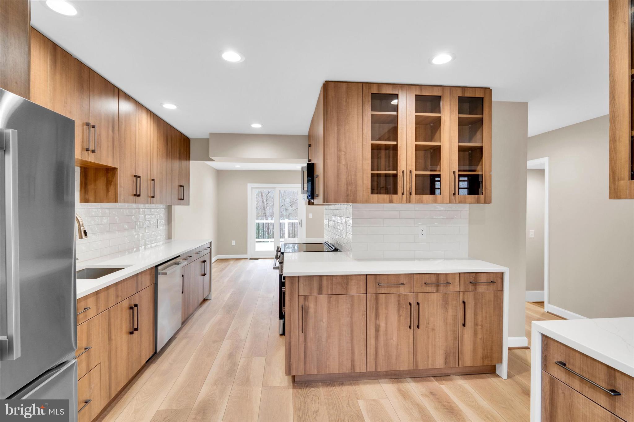 BURKE CENTRE - Residential