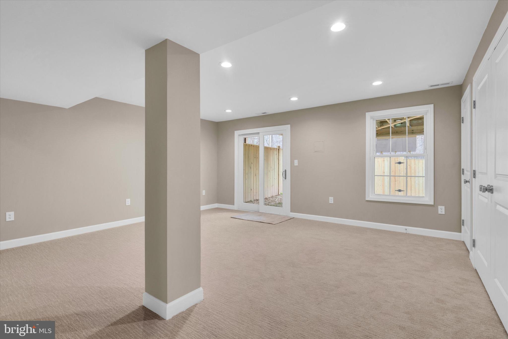 BURKE CENTRE - Residential