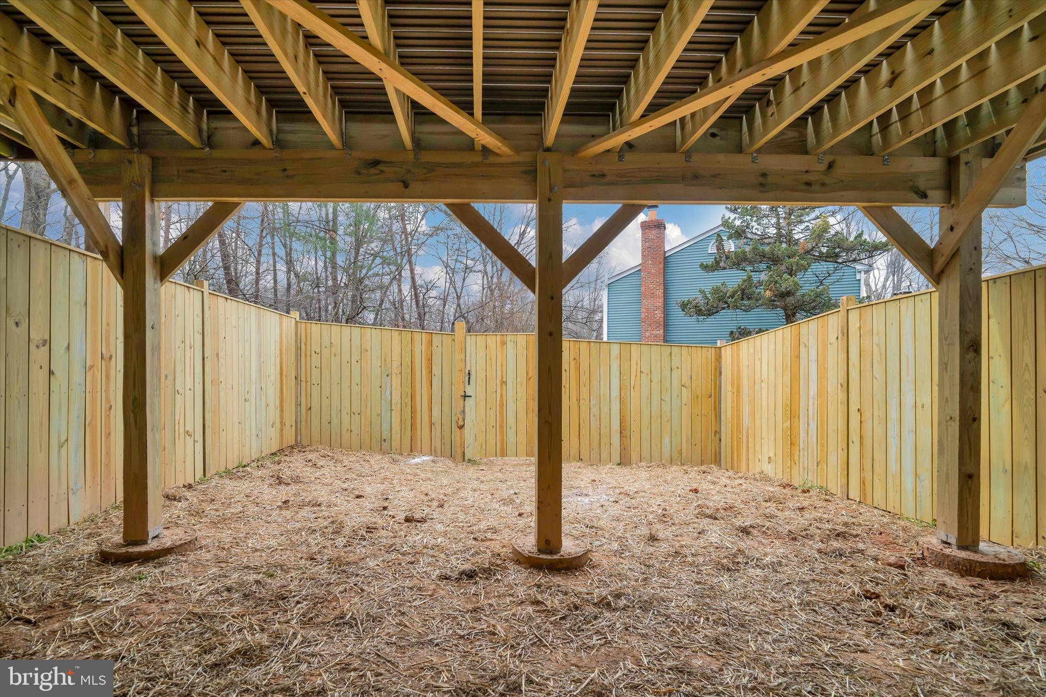 BURKE CENTRE - Residential