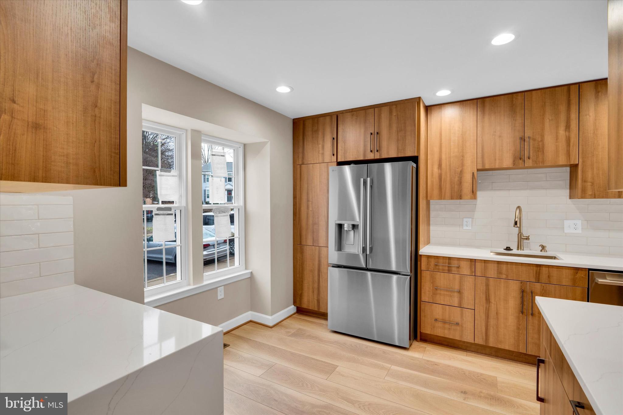 BURKE CENTRE - Residential