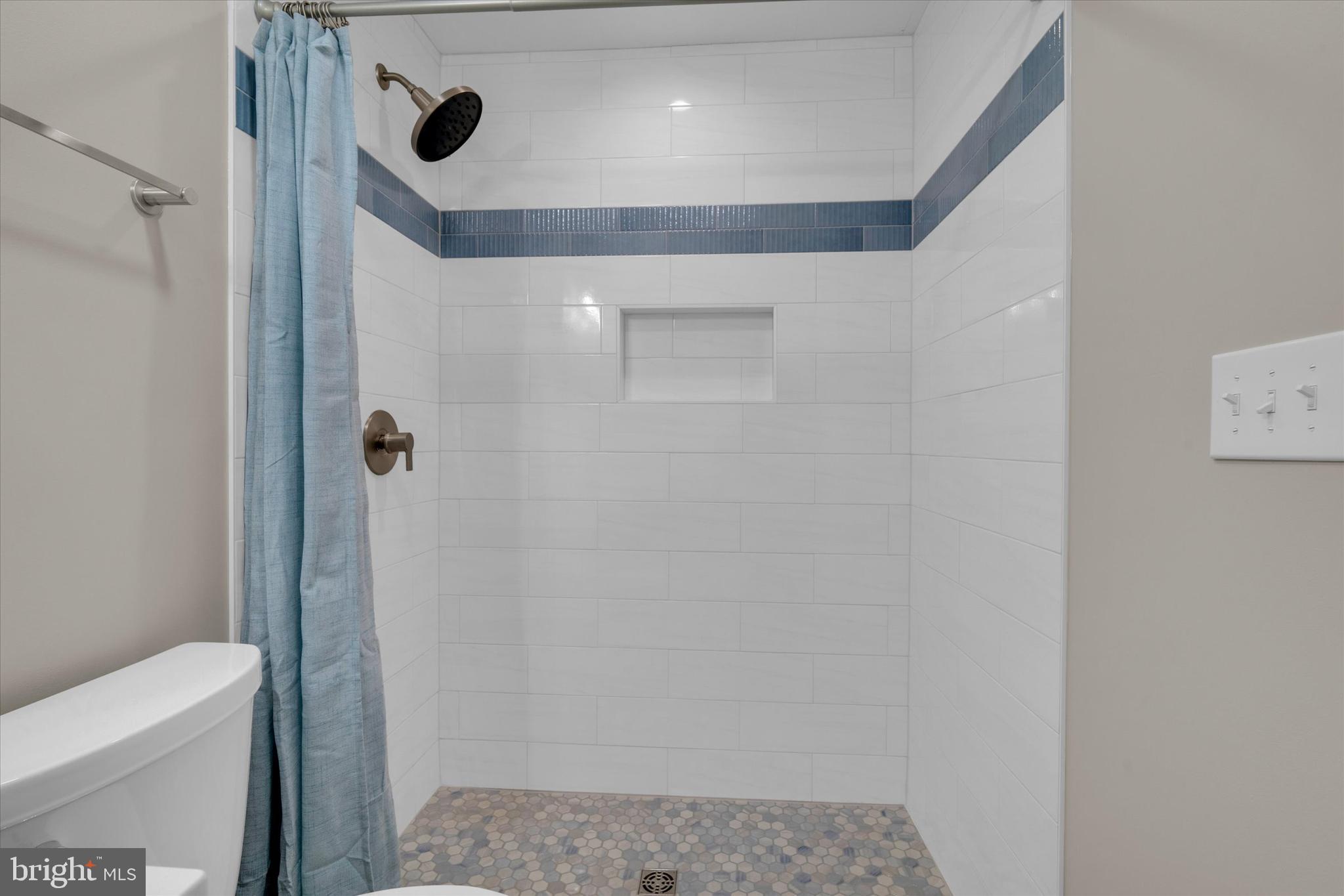 BURKE CENTRE - Residential