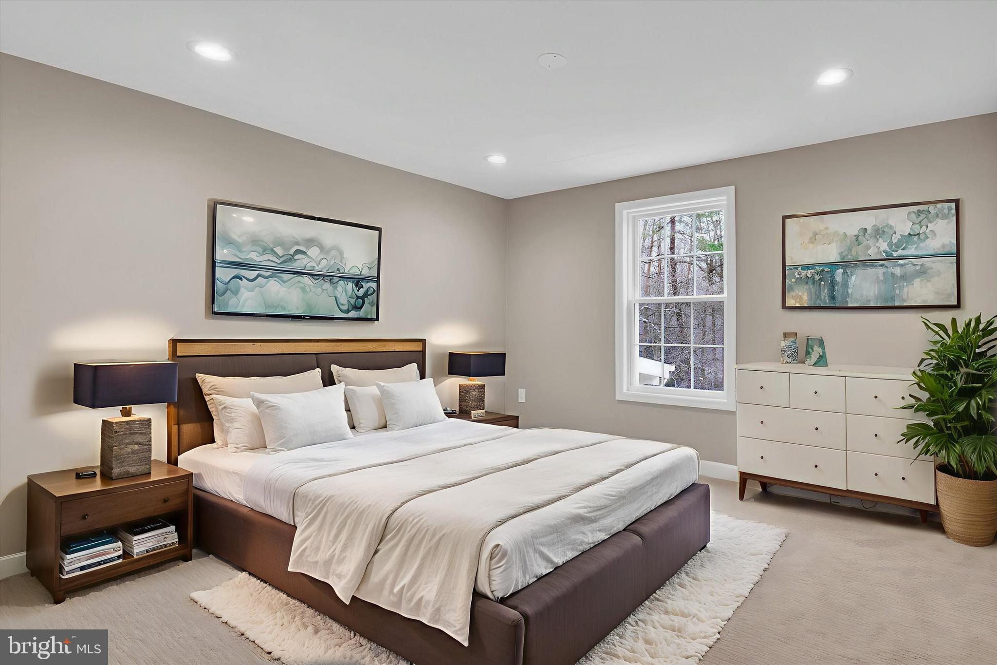 BURKE CENTRE - Residential