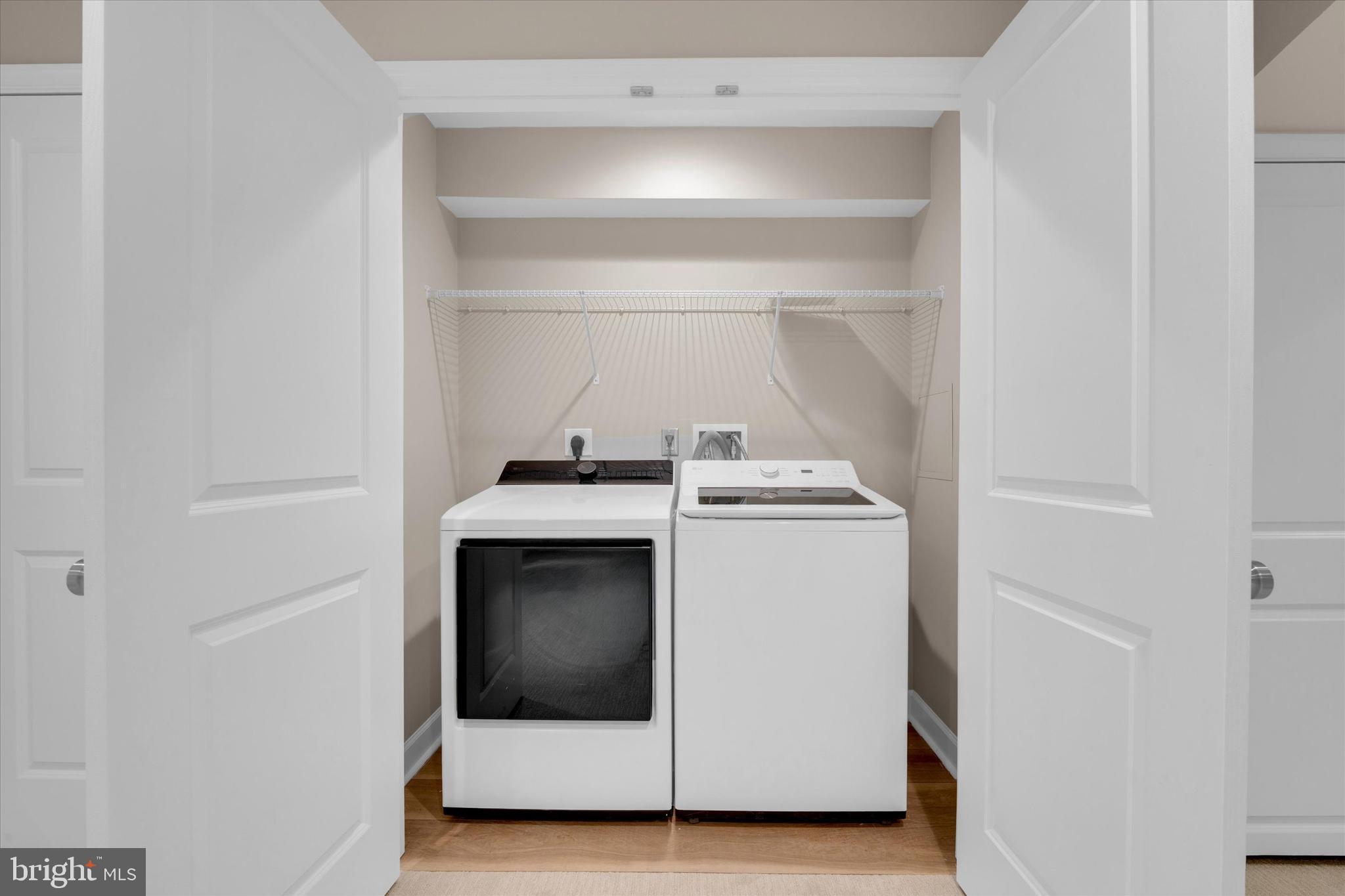 BURKE CENTRE - Residential