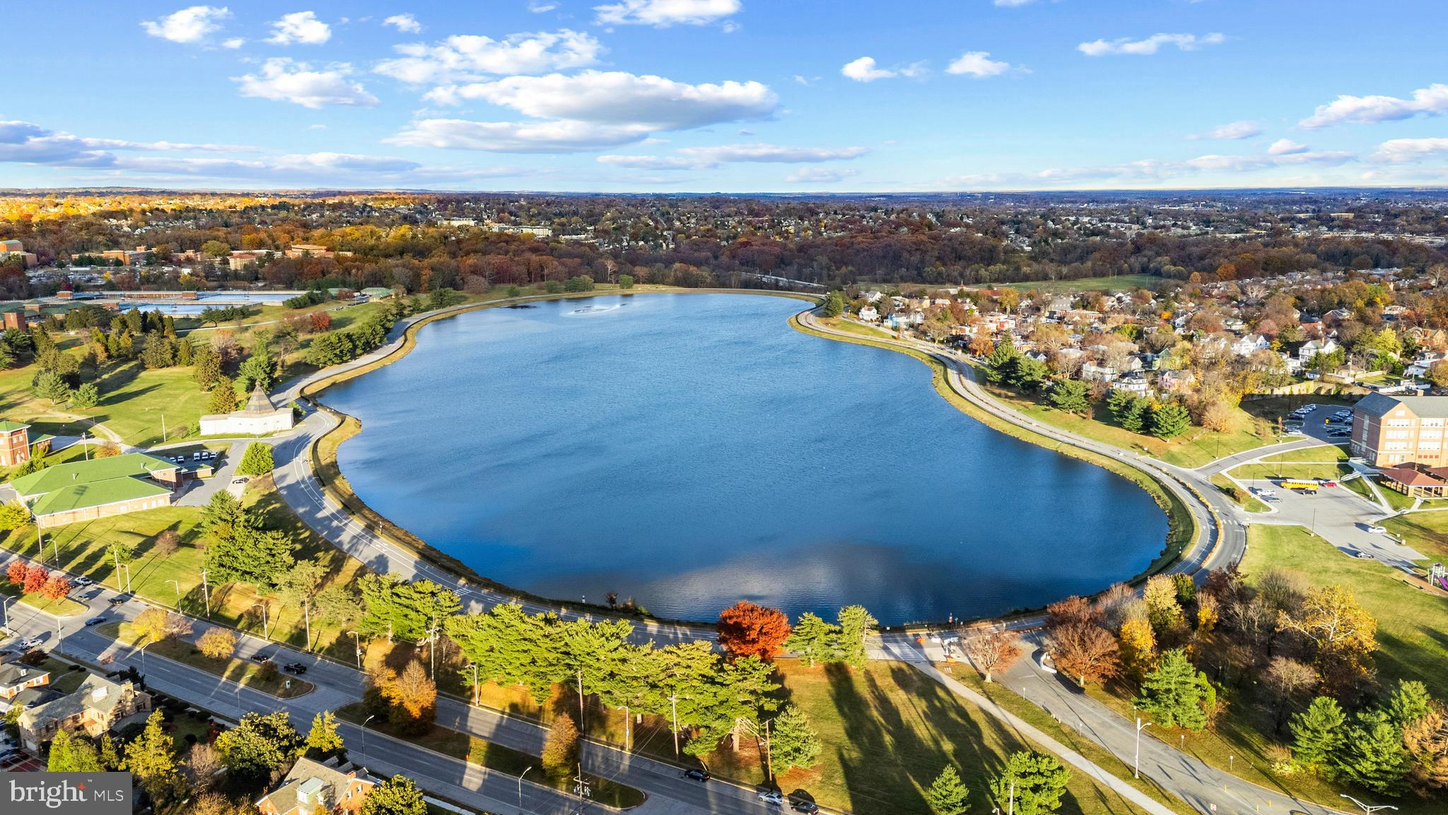 EDNOR GARDENS - LAKESIDE - Residential