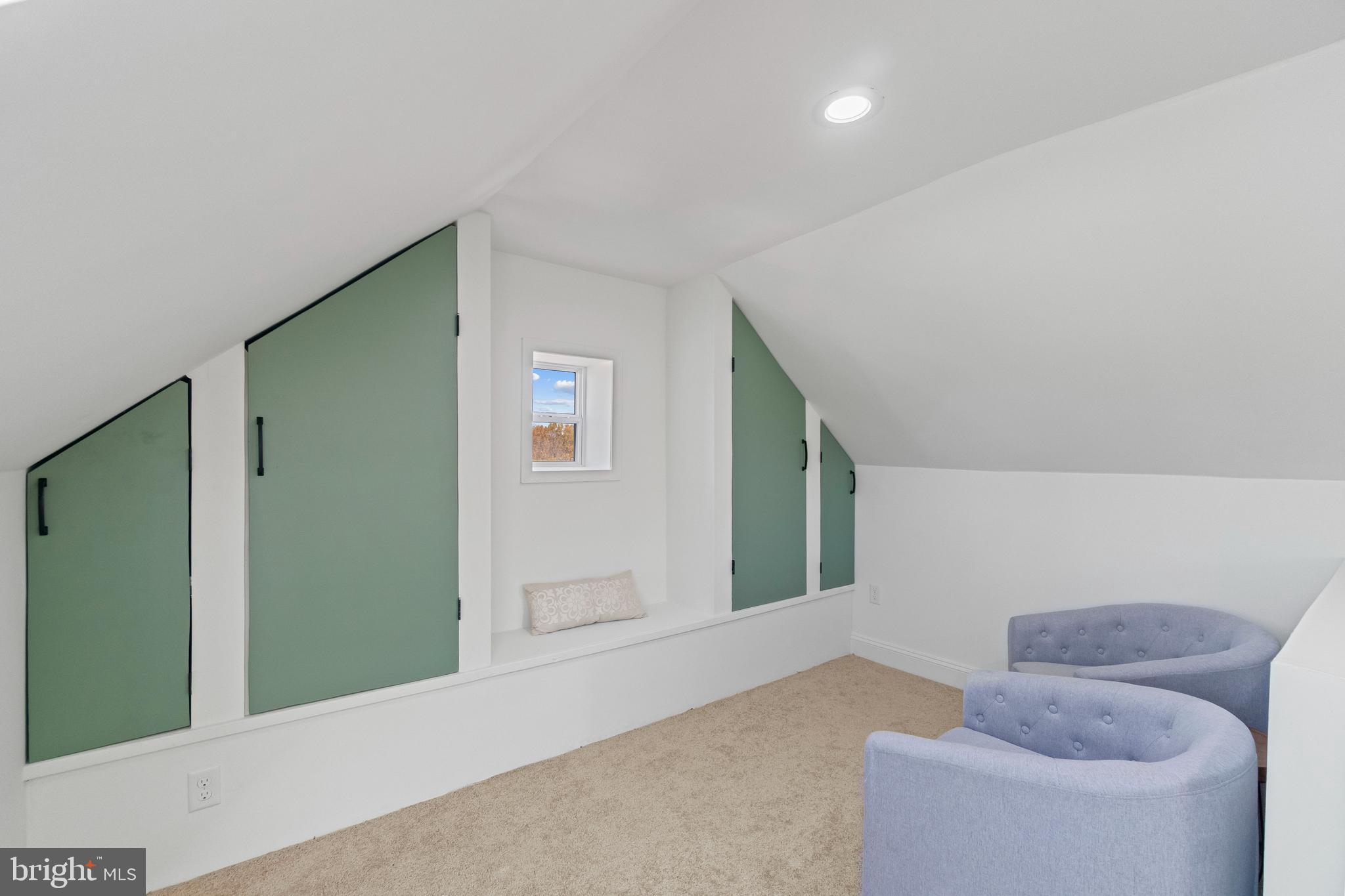 EDNOR GARDENS - LAKESIDE - Residential