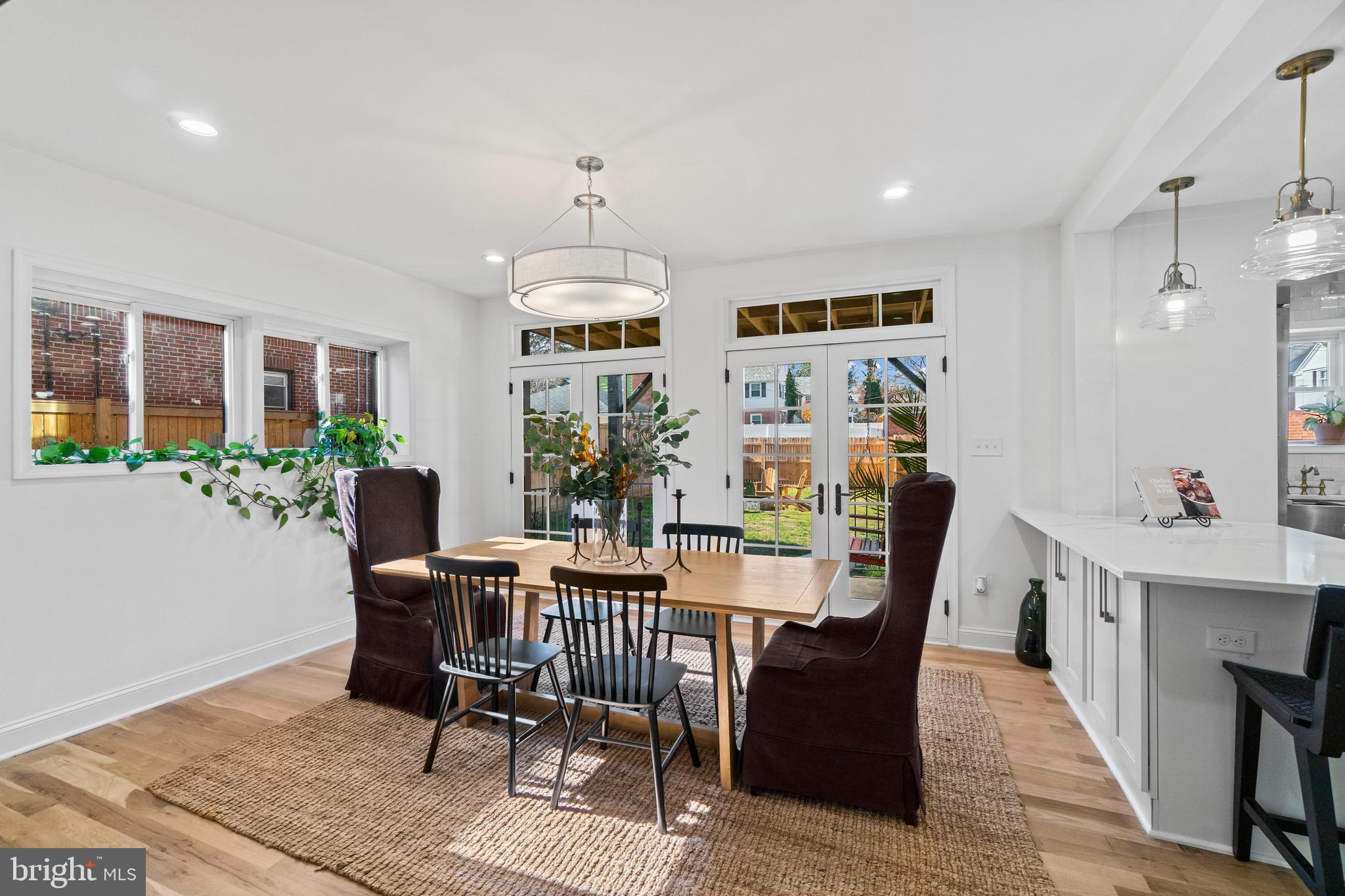 EDNOR GARDENS - LAKESIDE - Residential