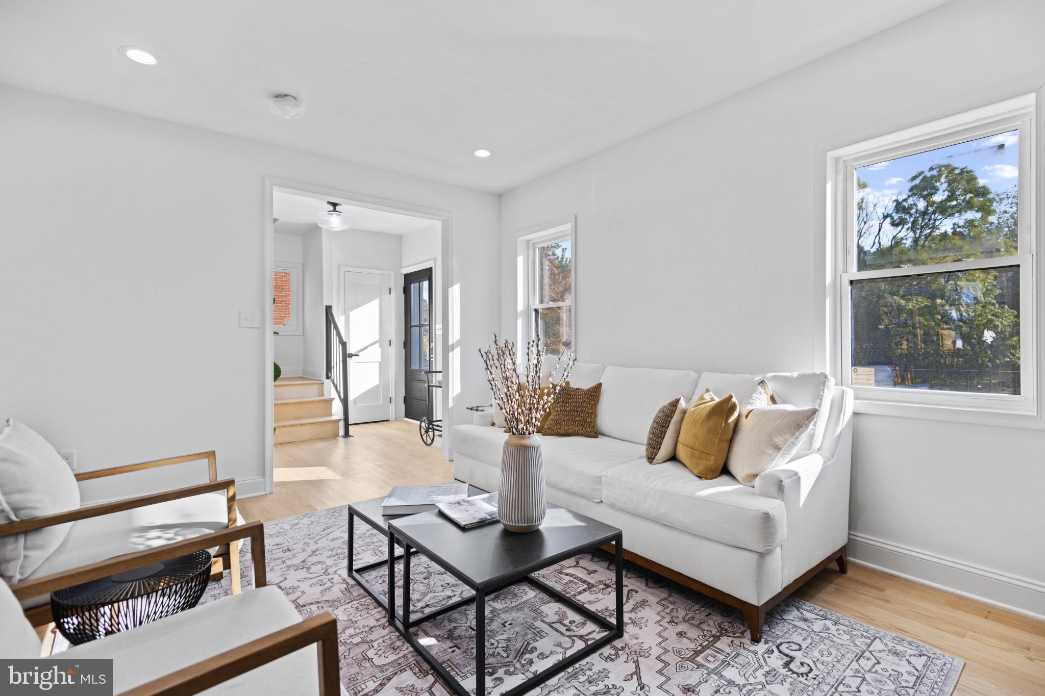 EDNOR GARDENS - LAKESIDE - Residential